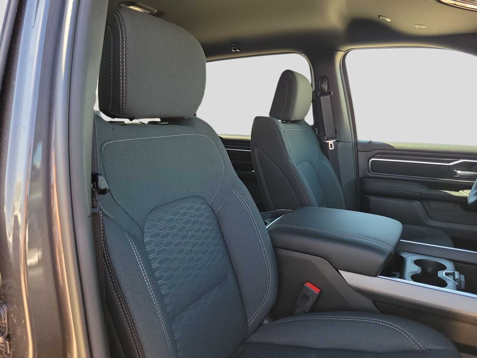 Thumbnail: 2026 RAM 1500 - 10