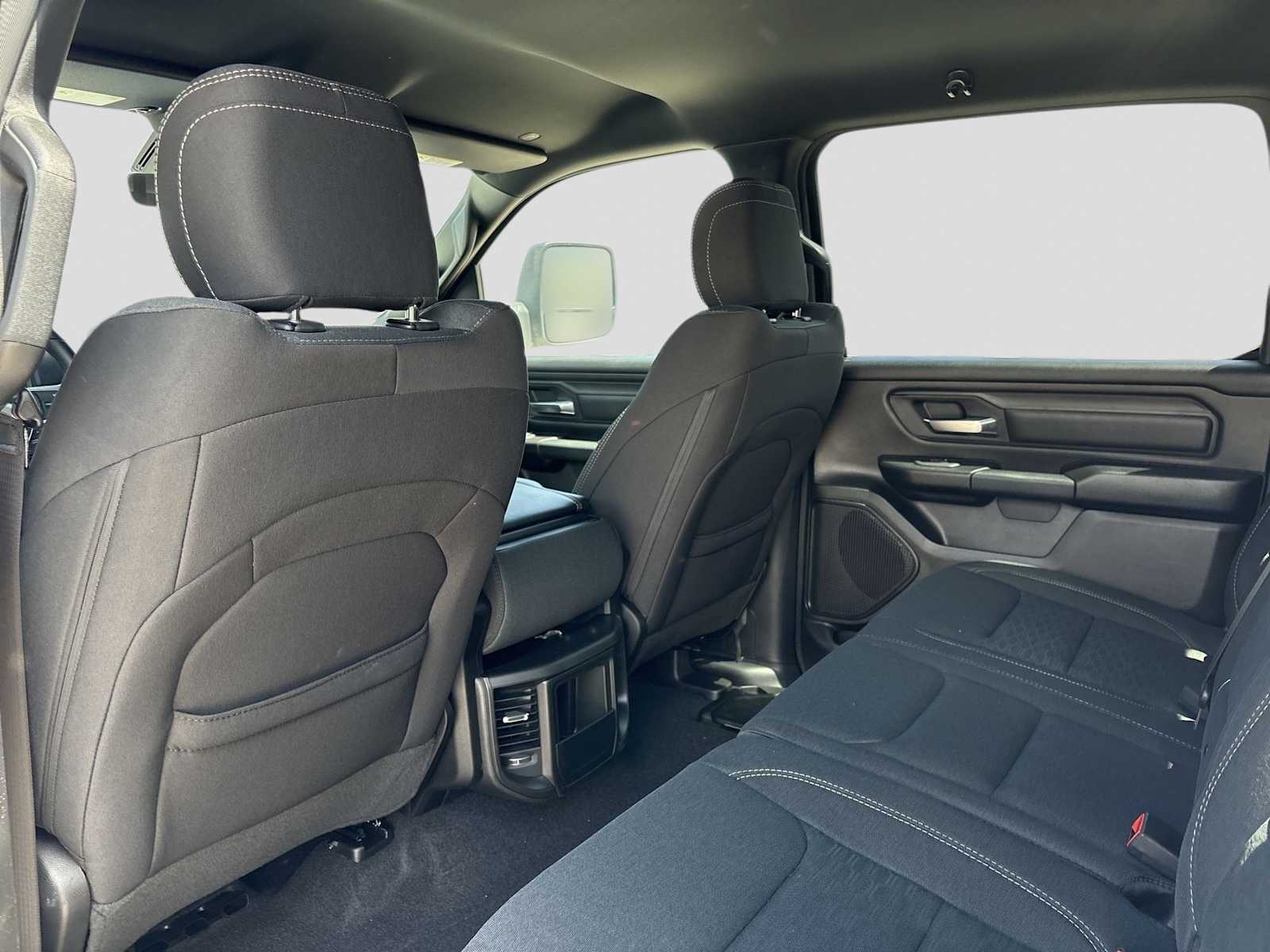 Thumbnail: 2025 RAM 1500 - 8