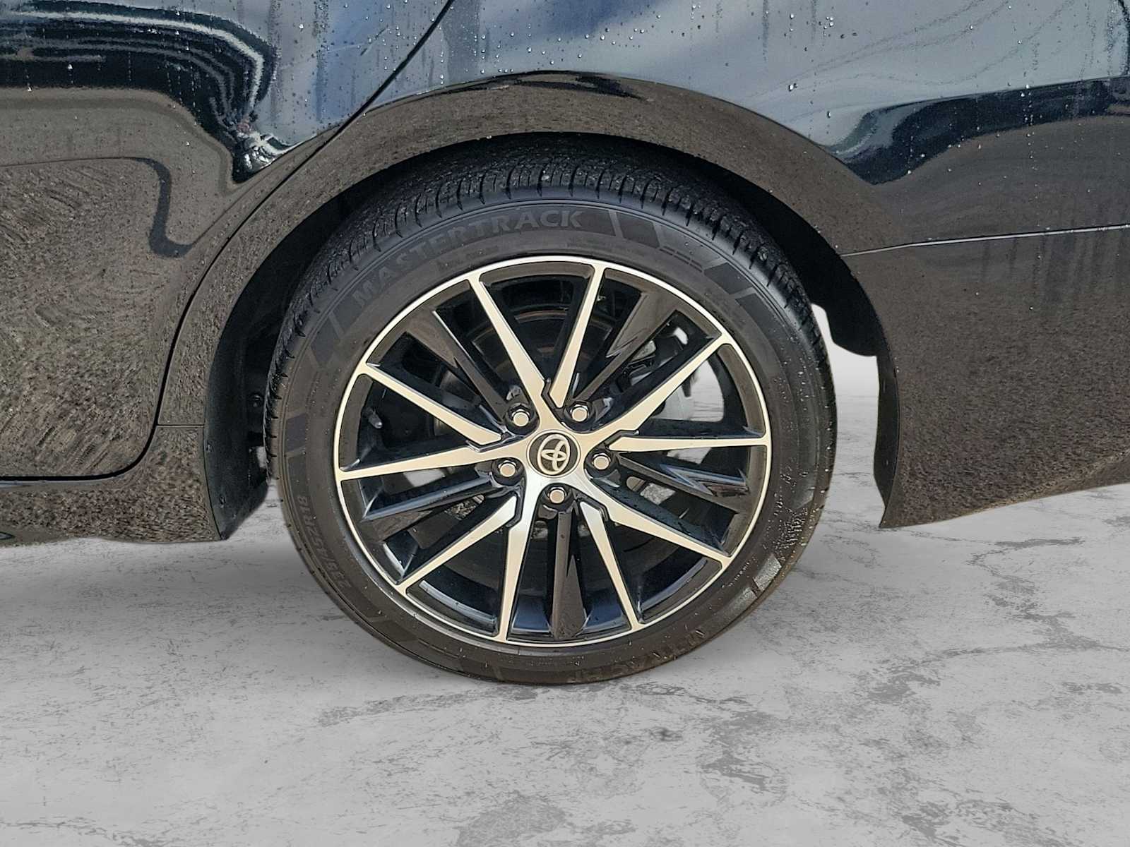 Thumbnail: 2024 Toyota Camry - 8