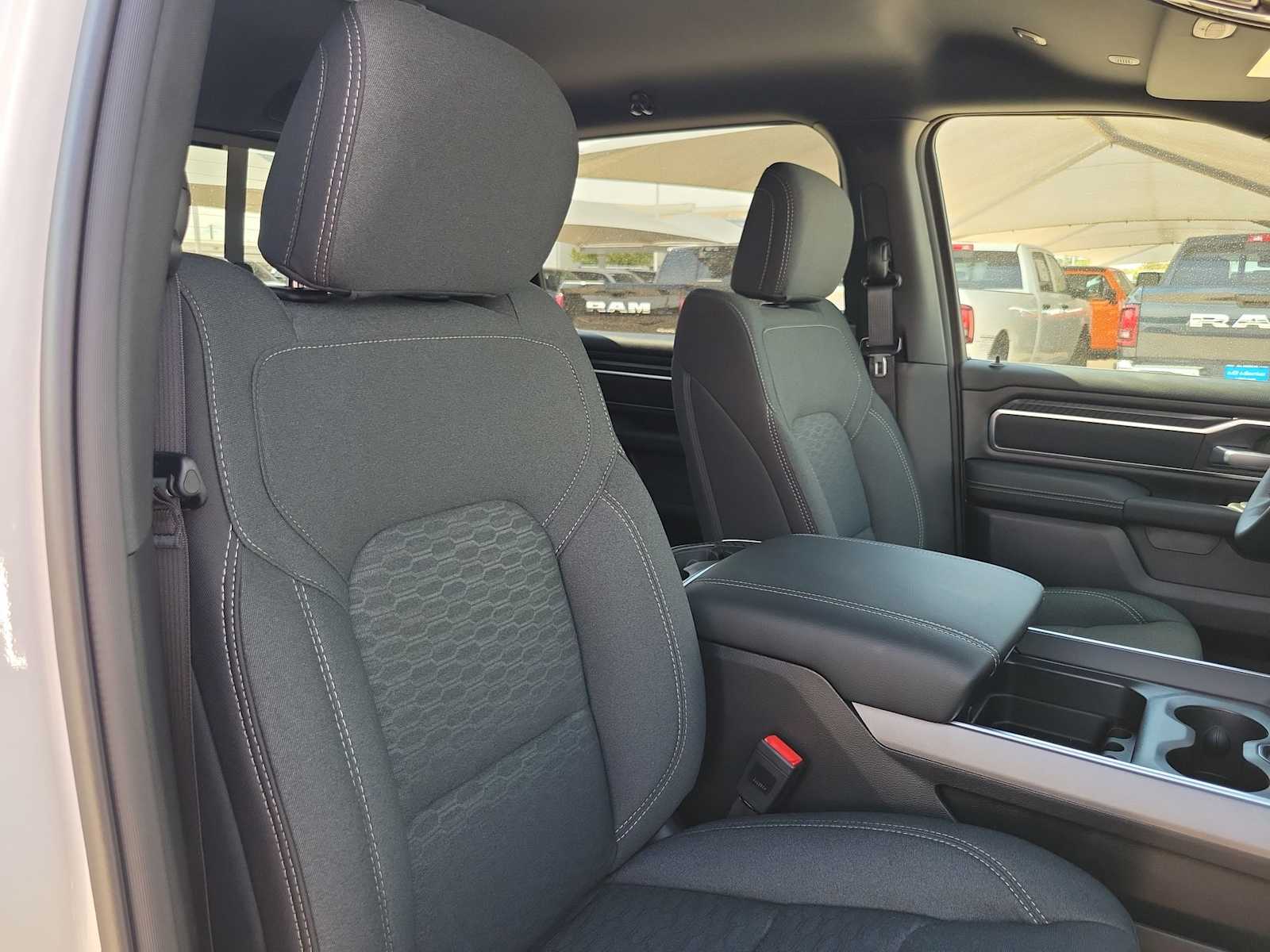 Thumbnail: 2026 RAM 1500 - 14