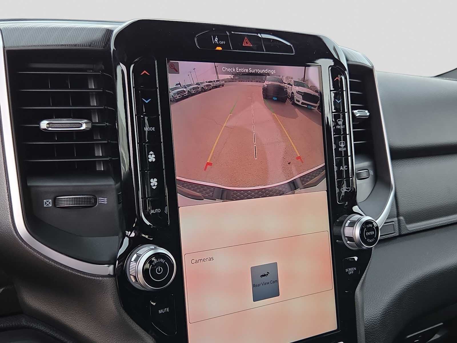 Thumbnail: 2026 RAM 1500 - 28