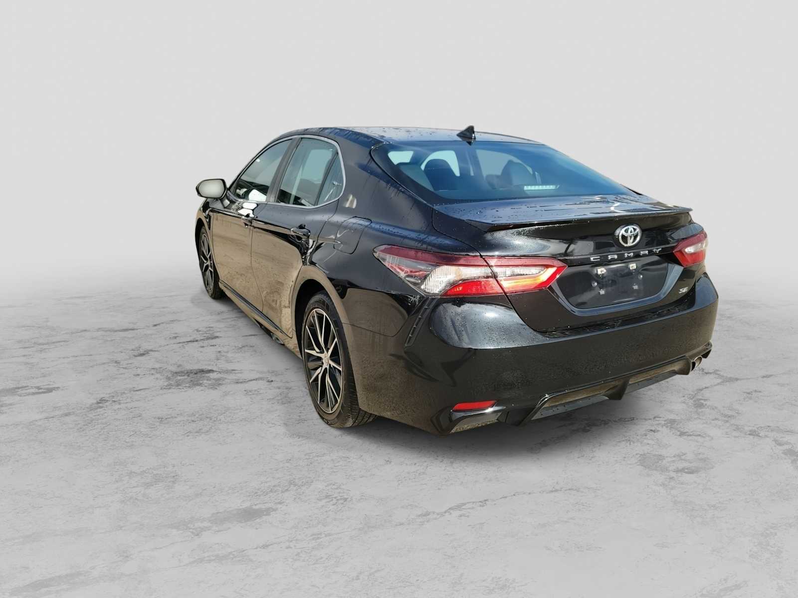 Thumbnail: 2024 Toyota Camry - 4