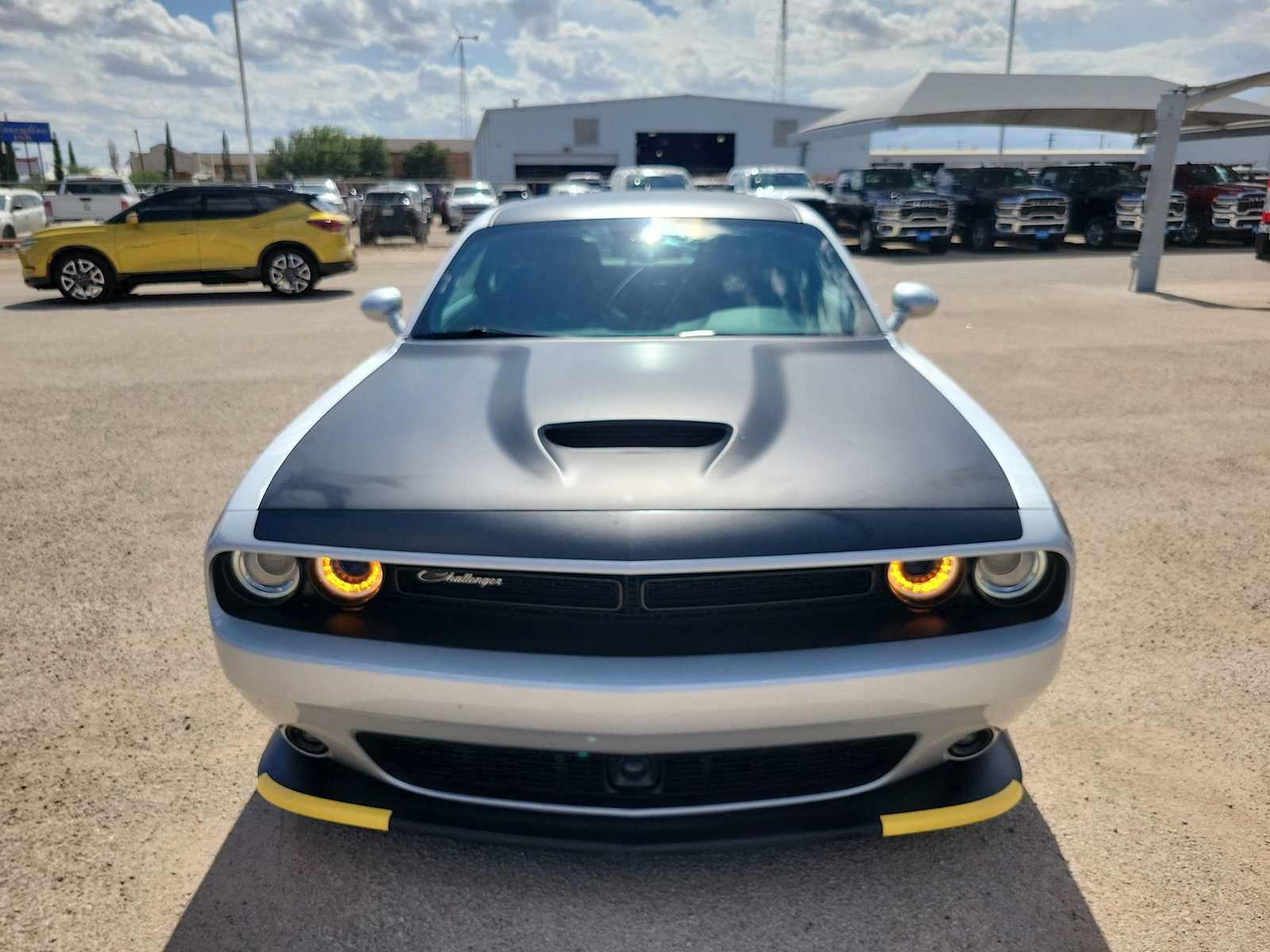 Thumbnail: 2023 Dodge Challenger - 6