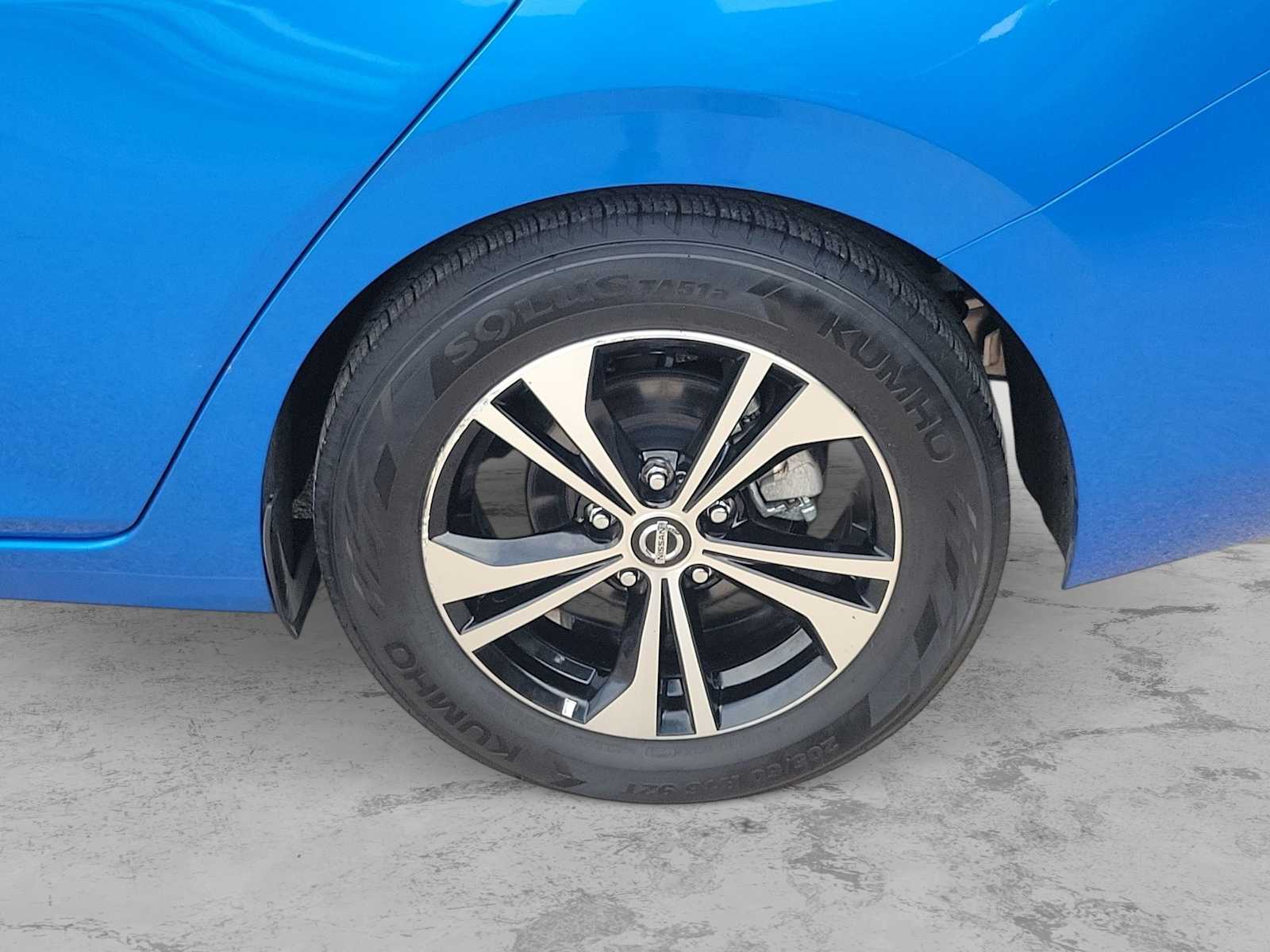 Thumbnail: 2023 Nissan Sentra - 4