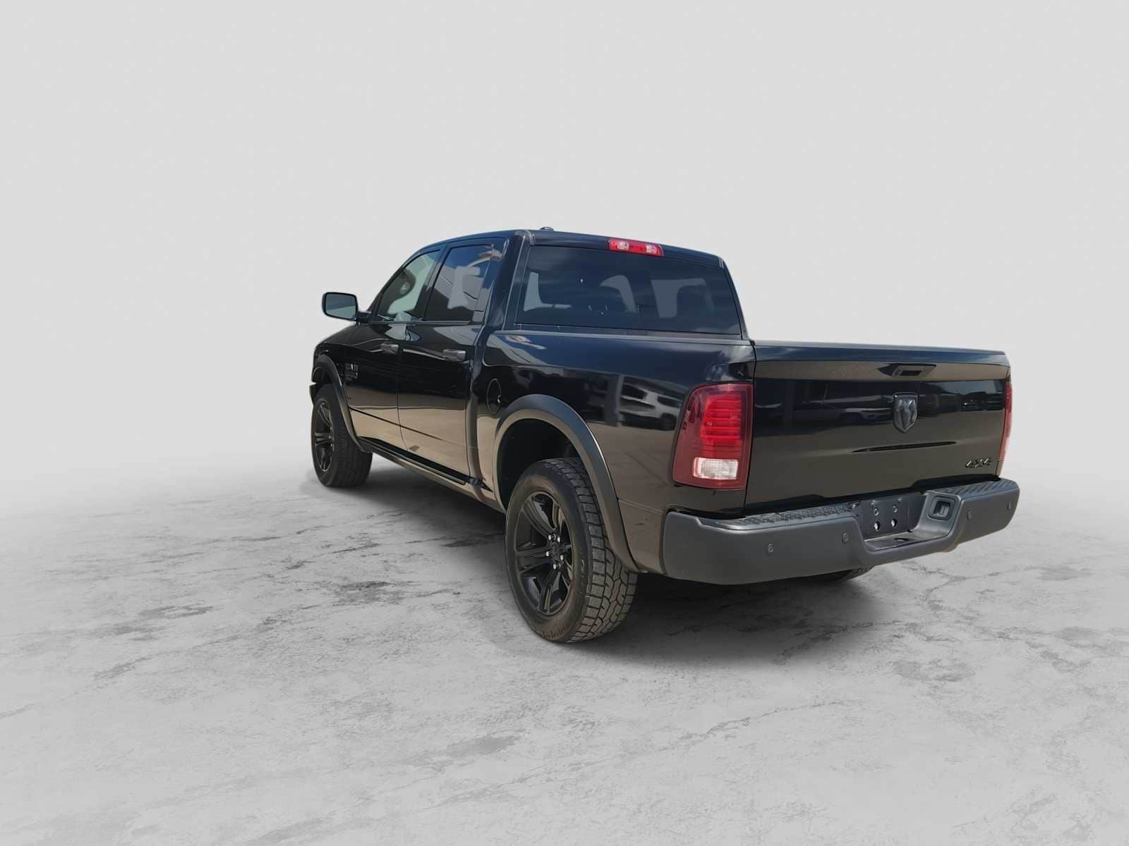 Thumbnail: 2024 RAM 1500 Classic - 6