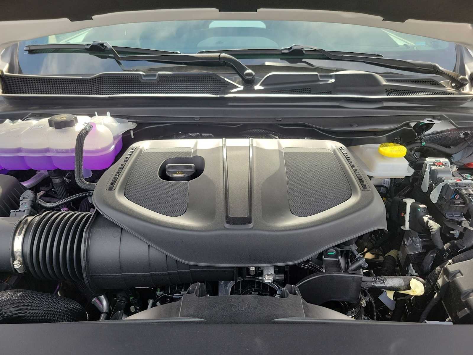 Thumbnail: 2026 RAM 1500 - 9