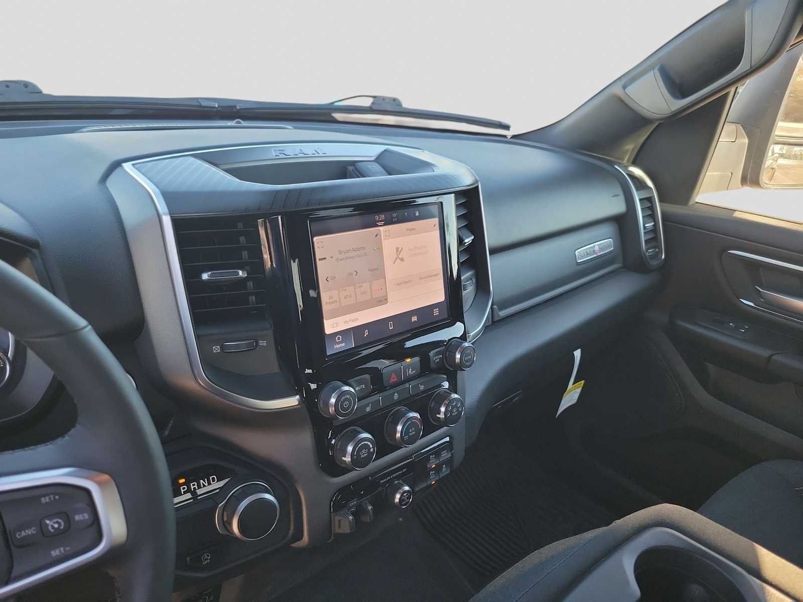 Thumbnail: 2025 RAM 1500 - 21