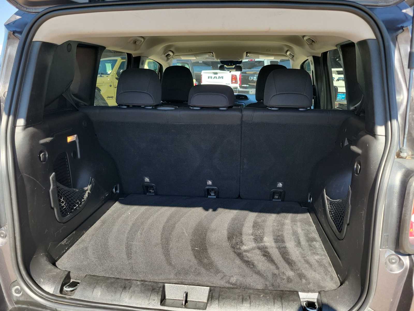 Thumbnail: 2019 Jeep Renegade - 19