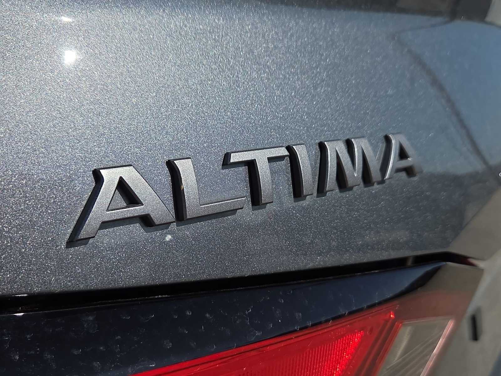 Thumbnail: 2025 Nissan Altima - 11