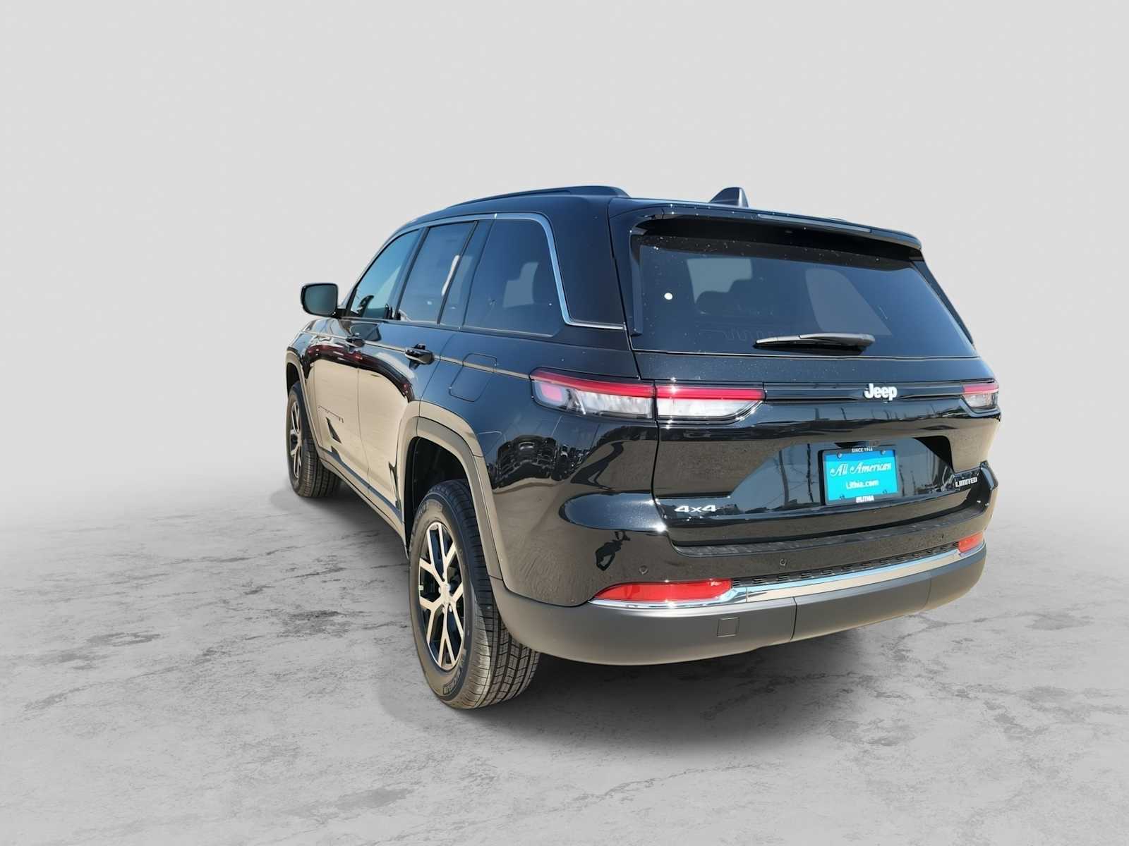 Thumbnail: 2025 Jeep Grand Cherokee - 4