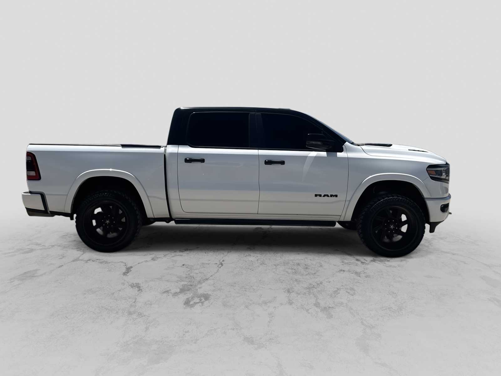 Thumbnail: 2023 RAM 1500 - 9