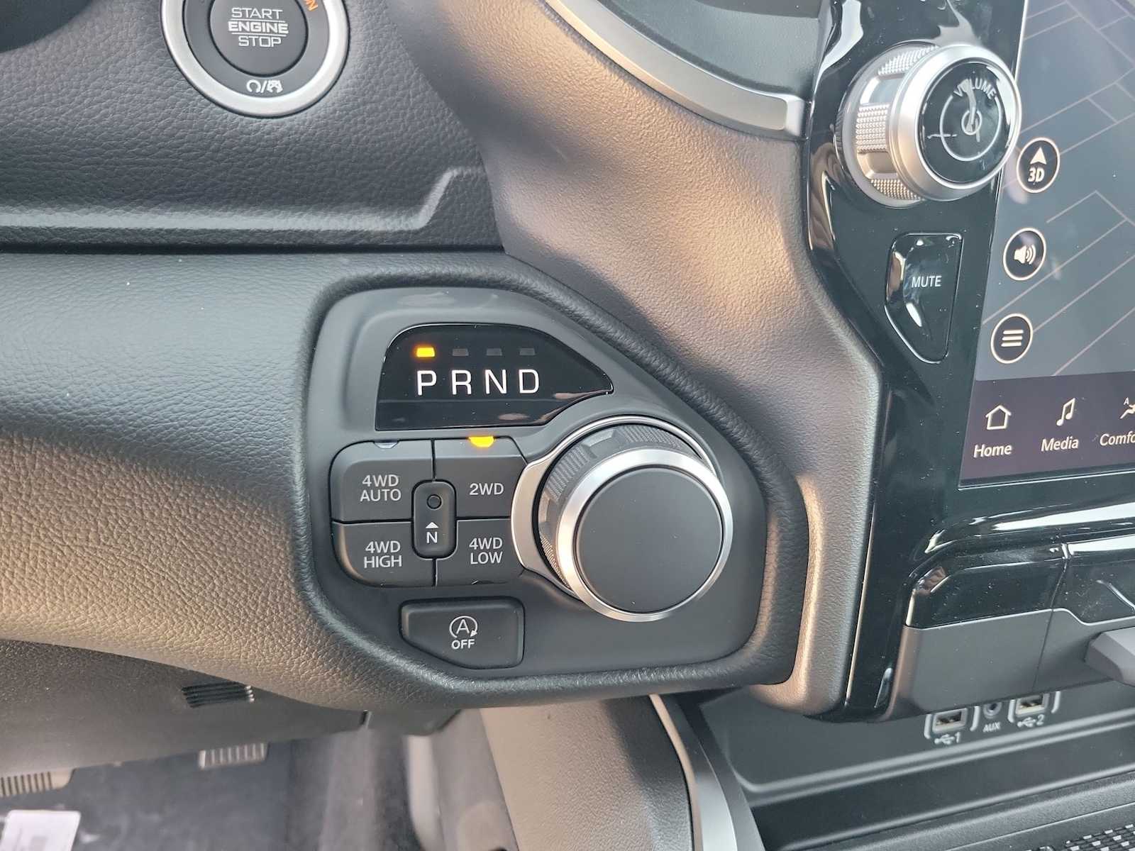 Thumbnail: 2026 RAM 1500 - 21