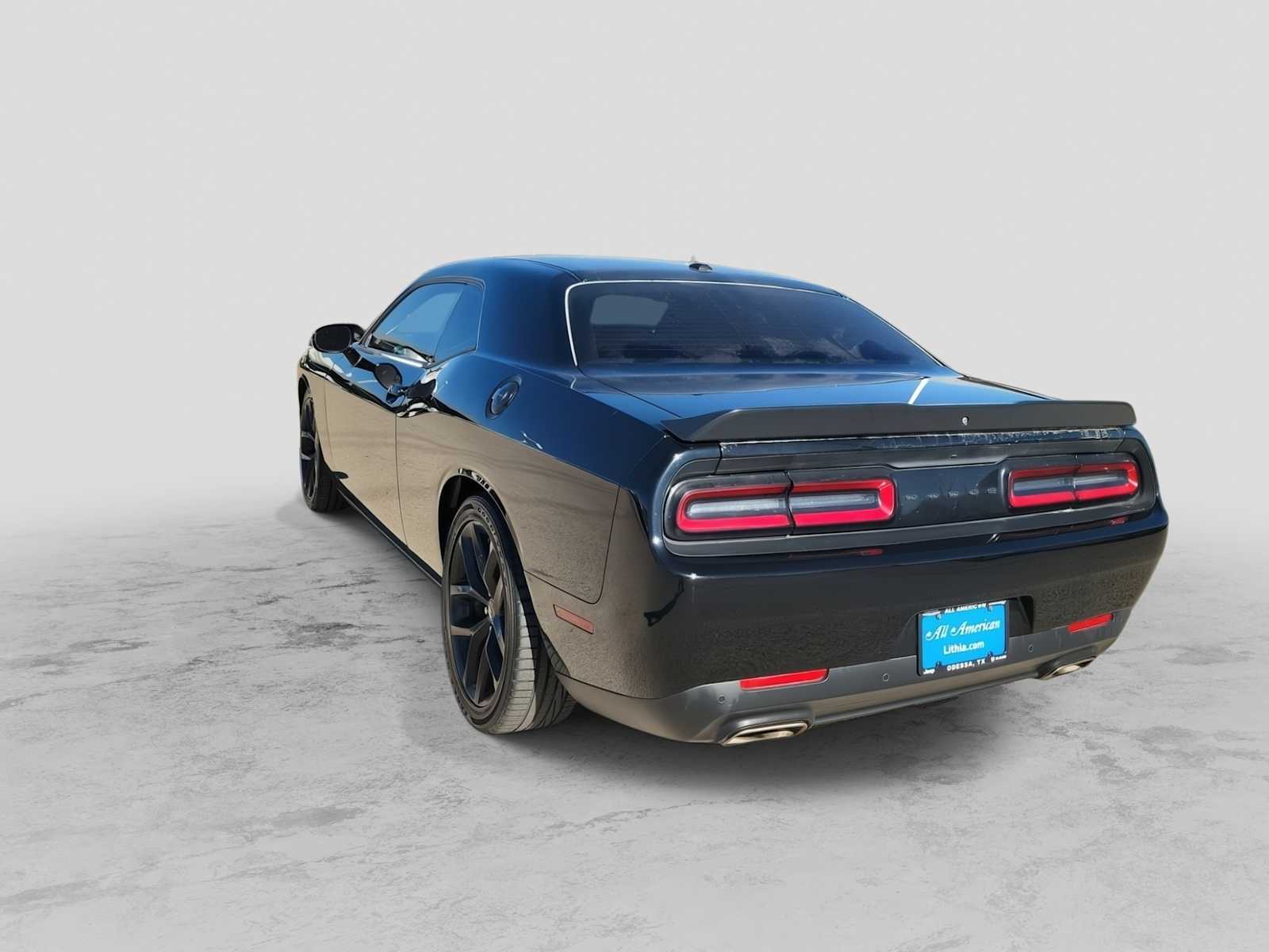 Thumbnail: 2023 Dodge Challenger - 4