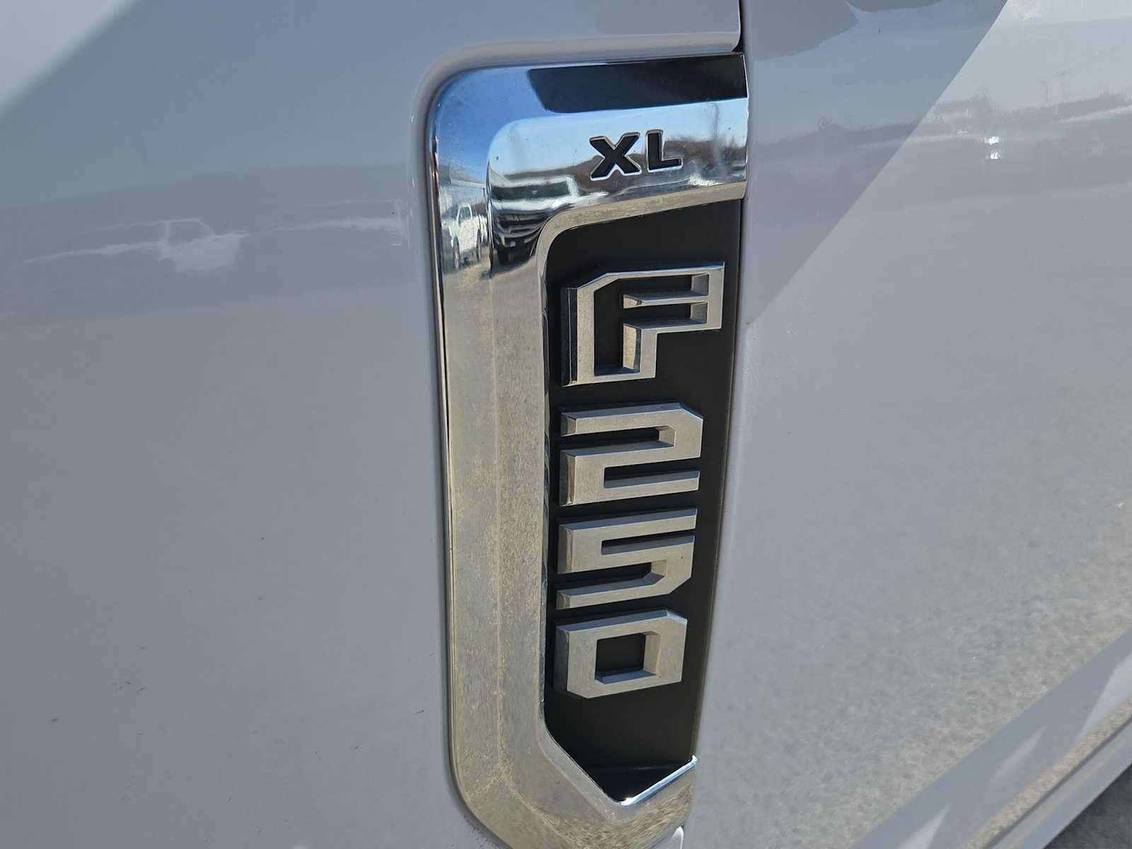 Thumbnail: 2018 Ford F-250 - 8