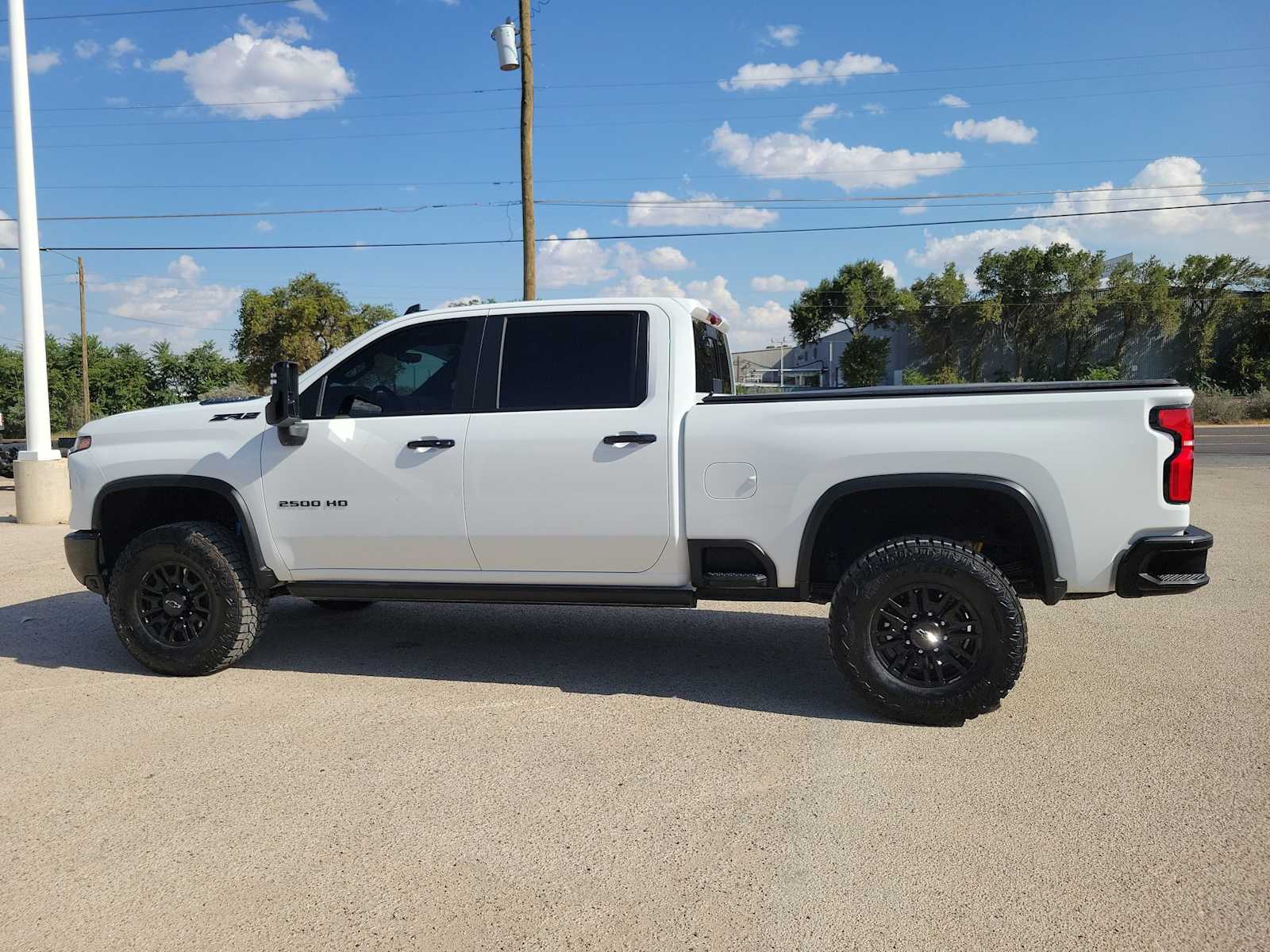 Thumbnail: 2025 Chevrolet Silverado 2500 - 3