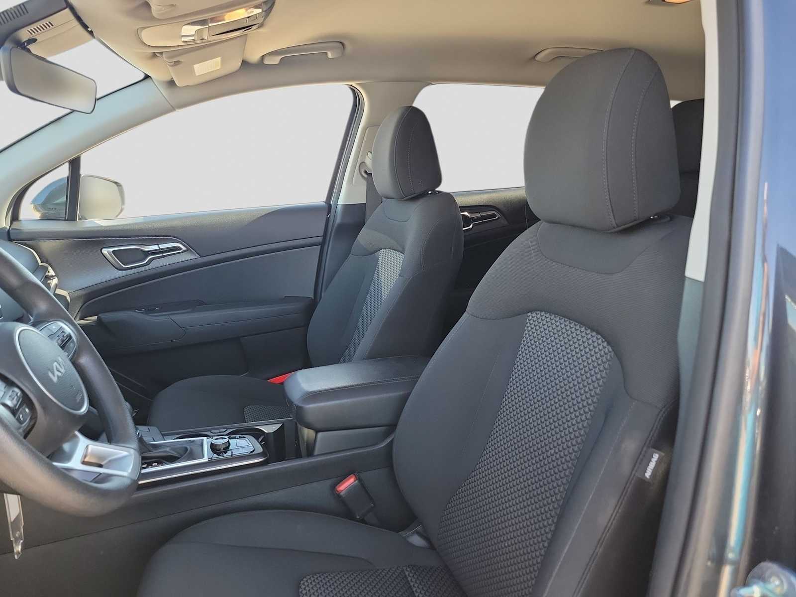 Thumbnail: 2024 Kia Sportage - 11