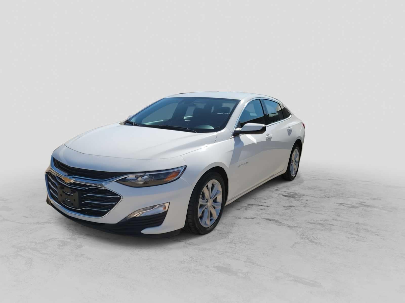 Thumbnail: 2024 Chevrolet Malibu - 4