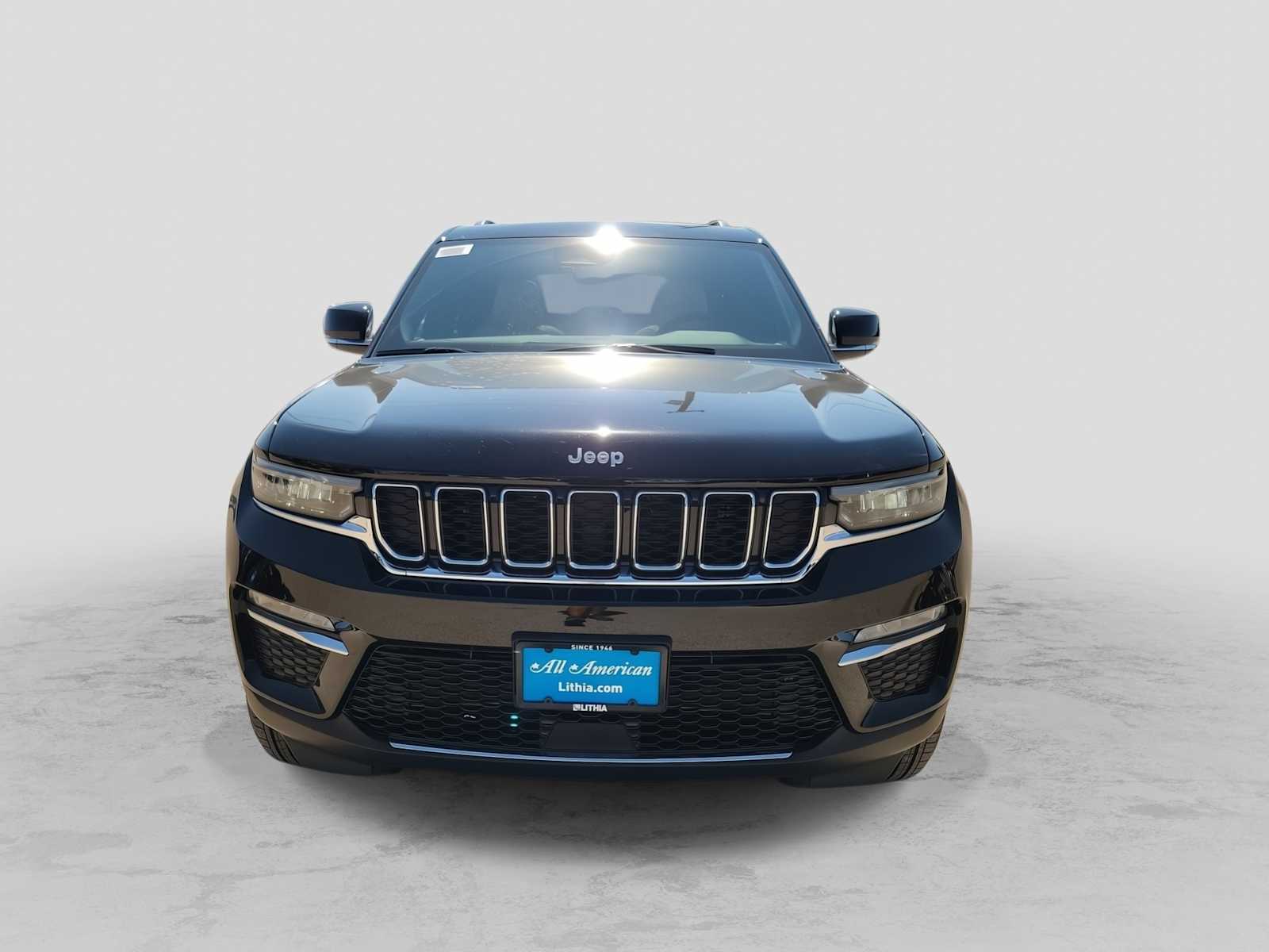 Thumbnail: 2025 Jeep Grand Cherokee - 6
