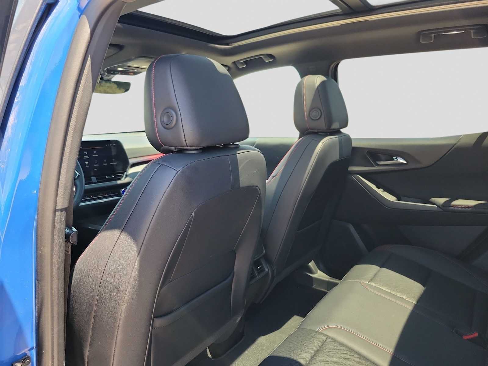 Thumbnail: 2025 Chevrolet Equinox - 16