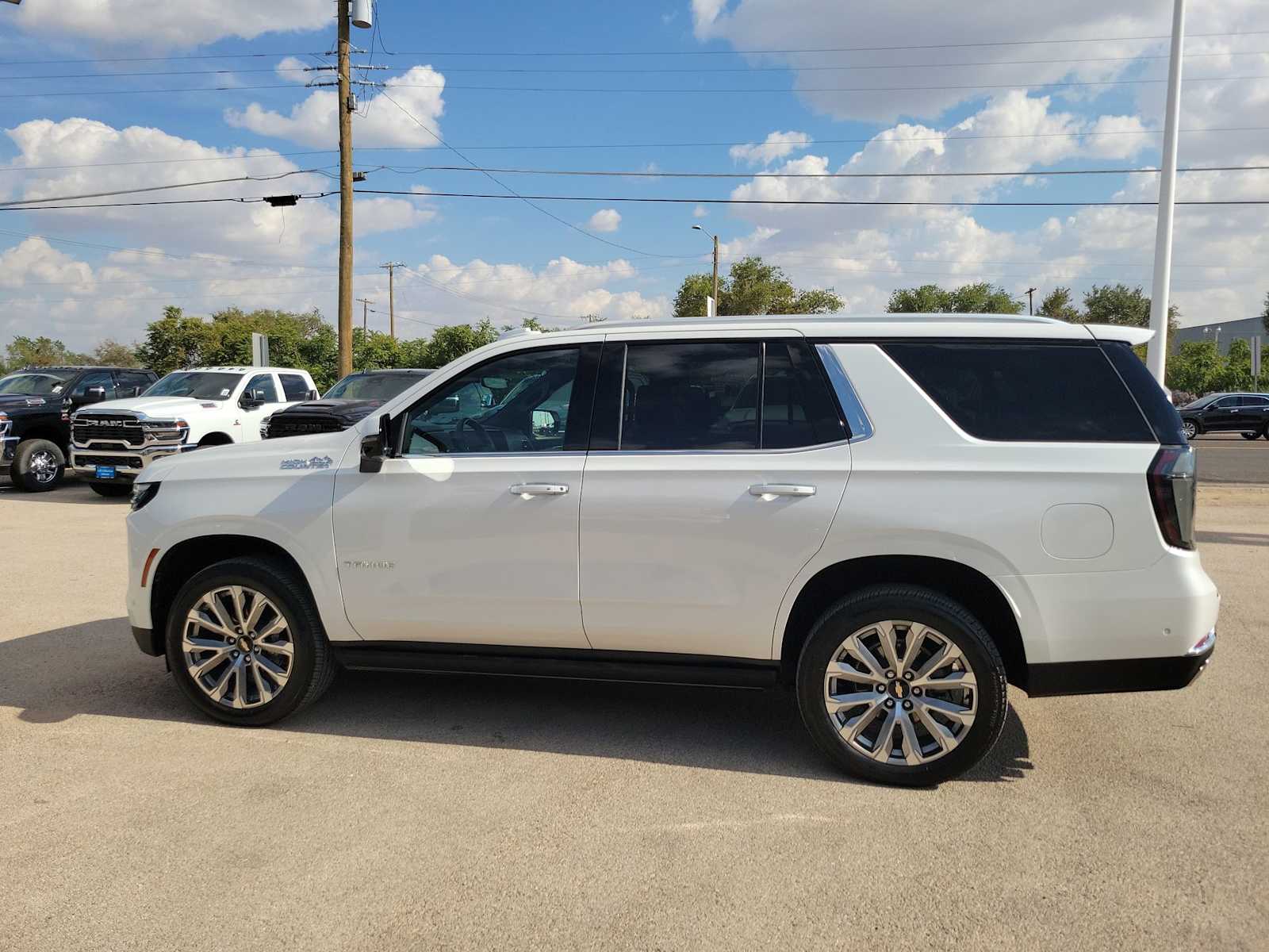 Thumbnail: 2025 Chevrolet Tahoe - 3