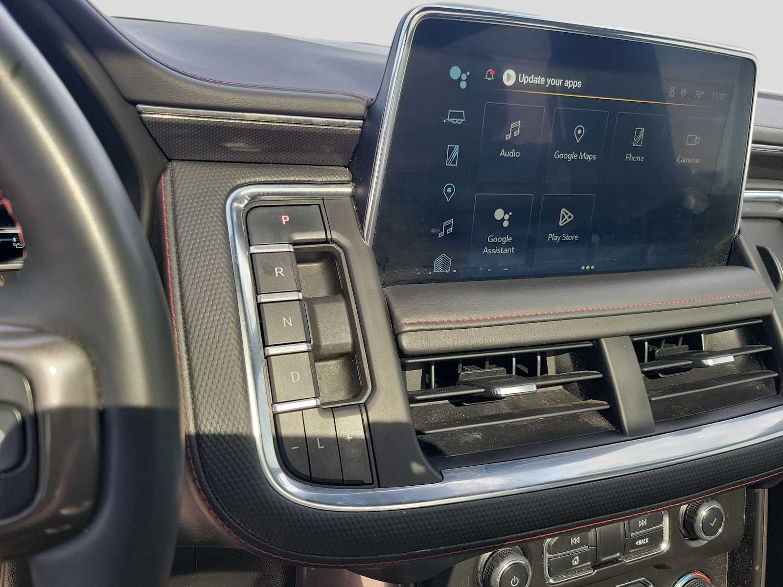 Thumbnail: 2023 Chevrolet Suburban - 21