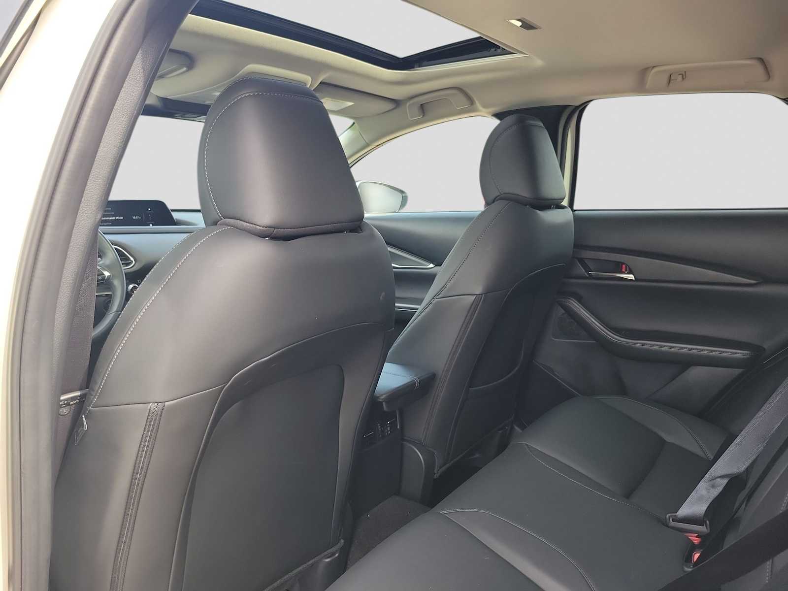 Thumbnail: 2025 Mazda CX-30 - 8