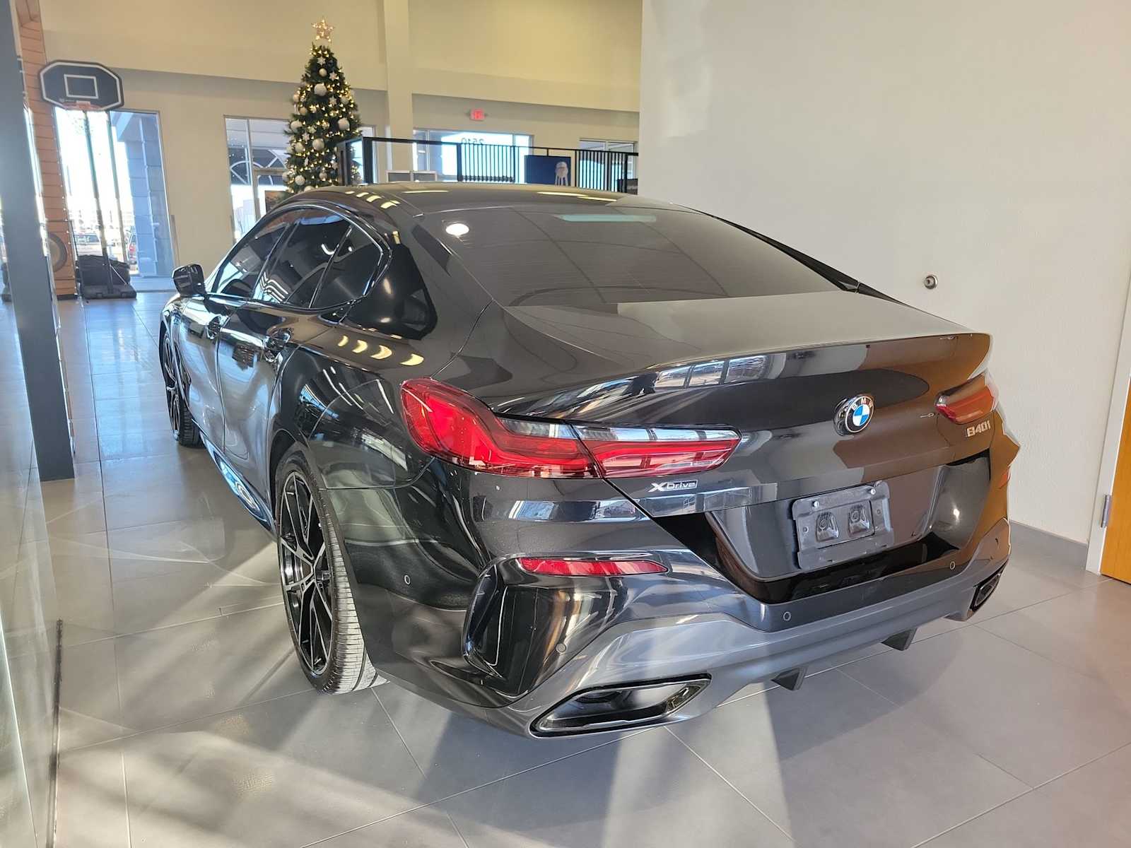 Thumbnail: 2021 BMW 8 Series - 4