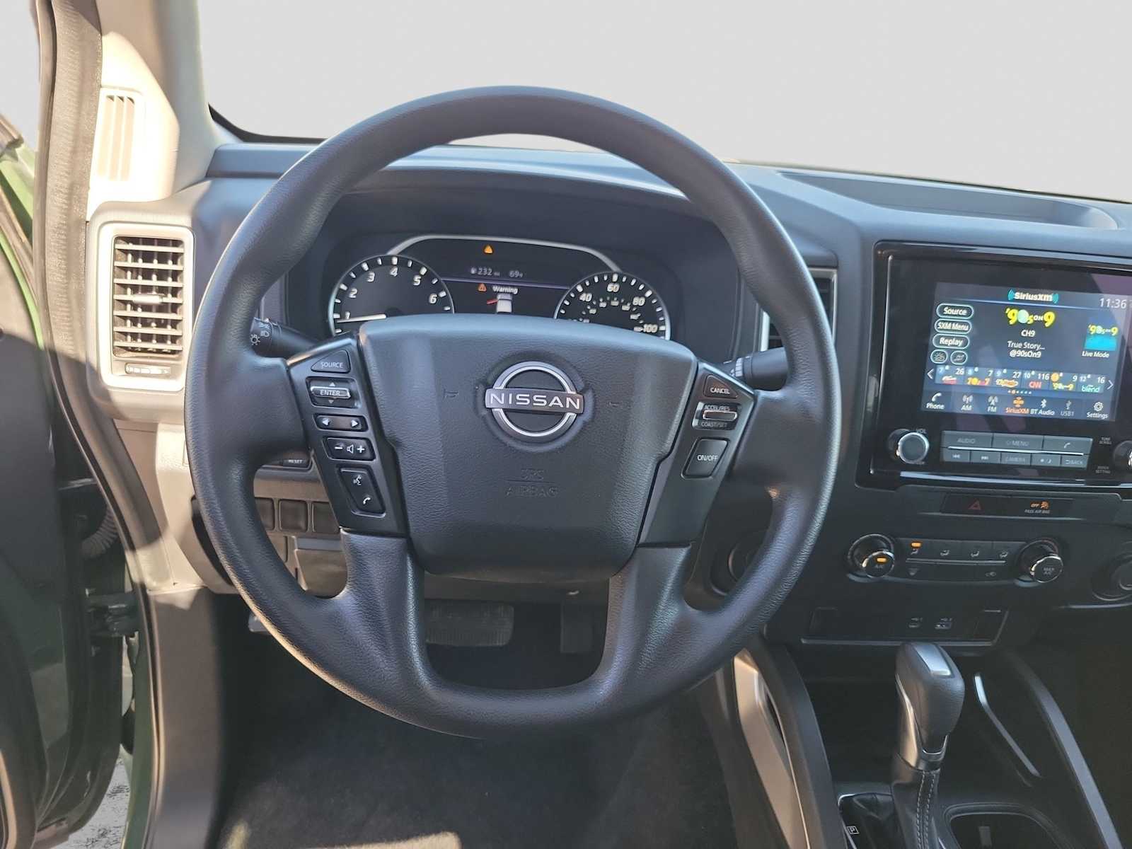 Thumbnail: 2022 Nissan Frontier - 15