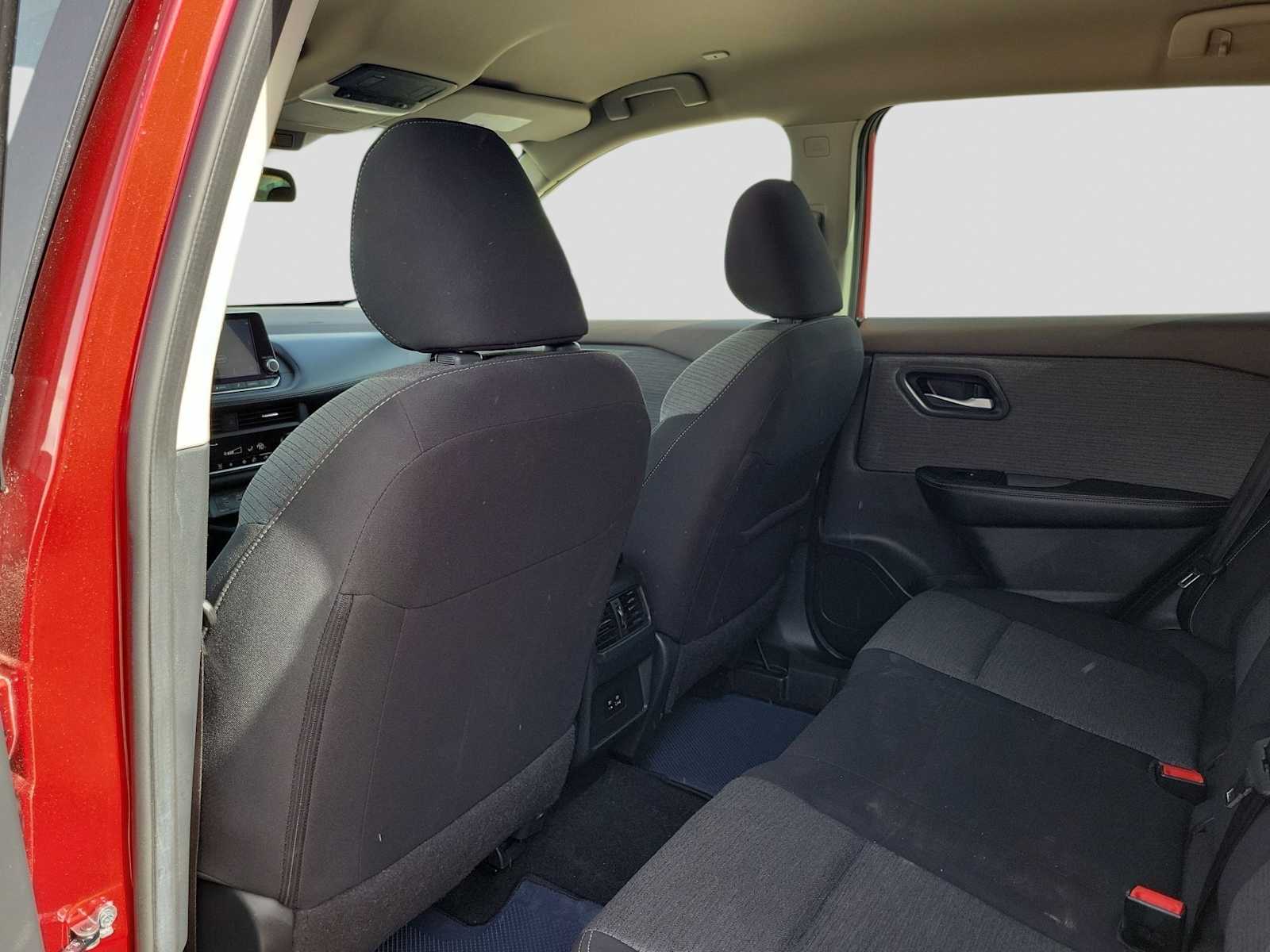 Thumbnail: 2023 Nissan Rogue - 8