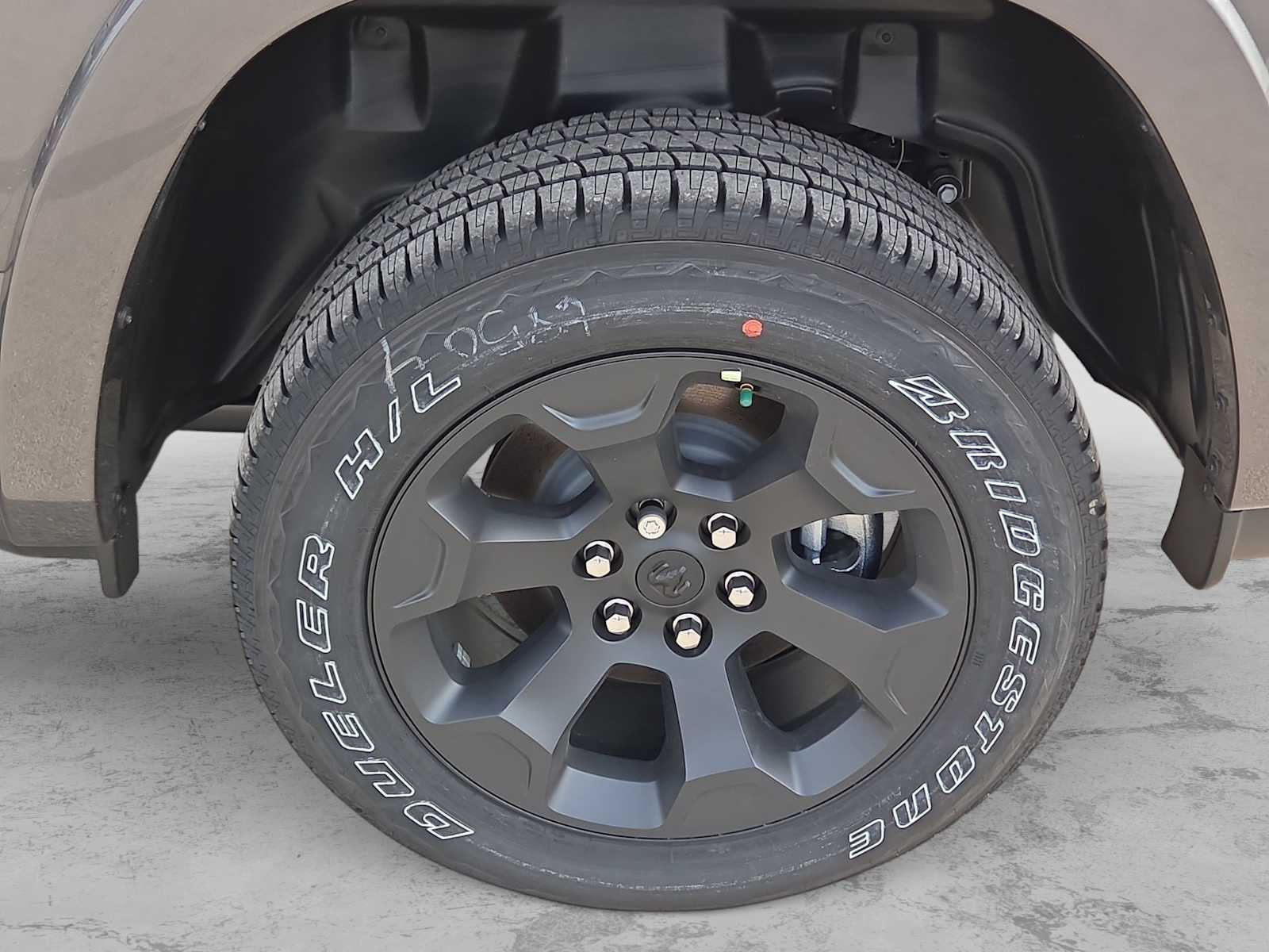 Thumbnail: 2026 RAM 1500 - 8