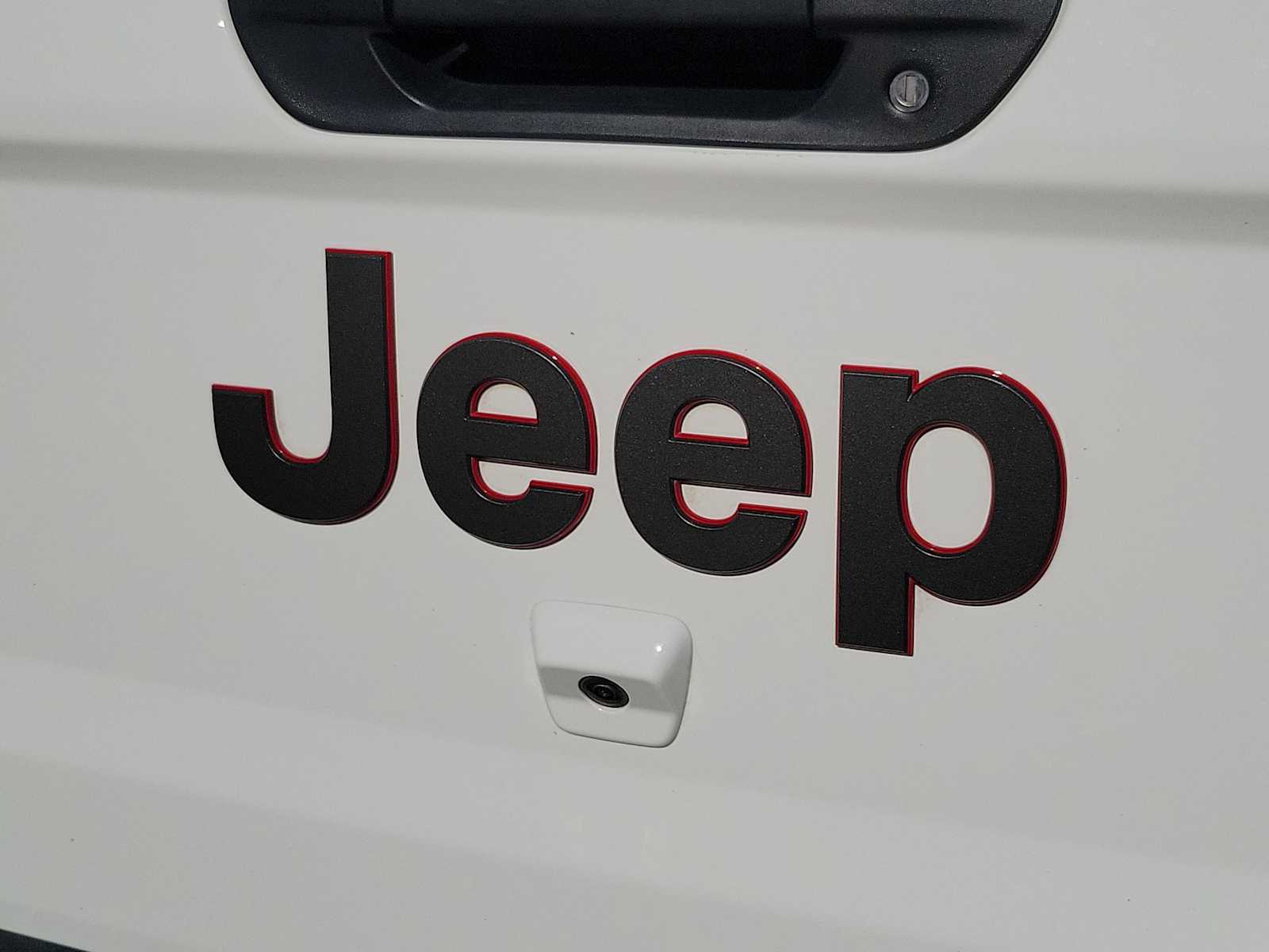 Thumbnail: 2024 Jeep Gladiator - 7