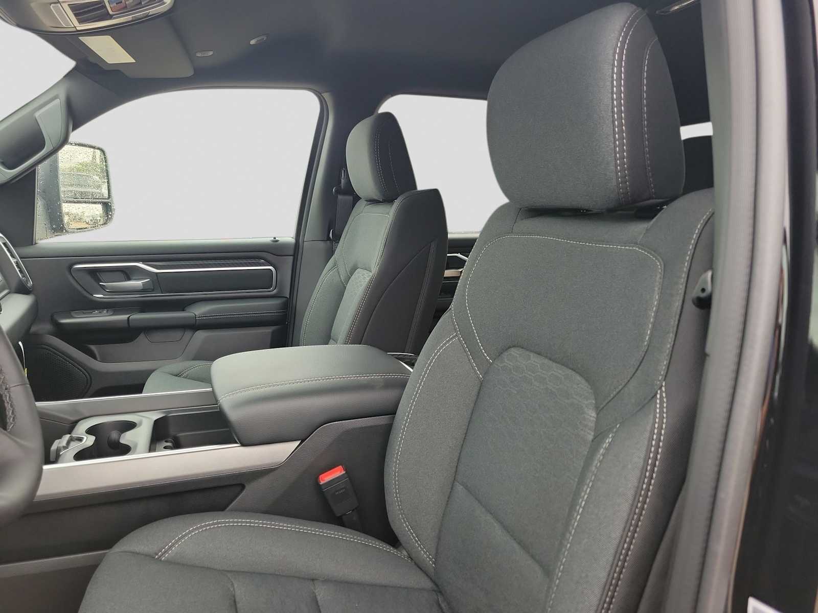 Thumbnail: 2026 RAM 1500 - 15