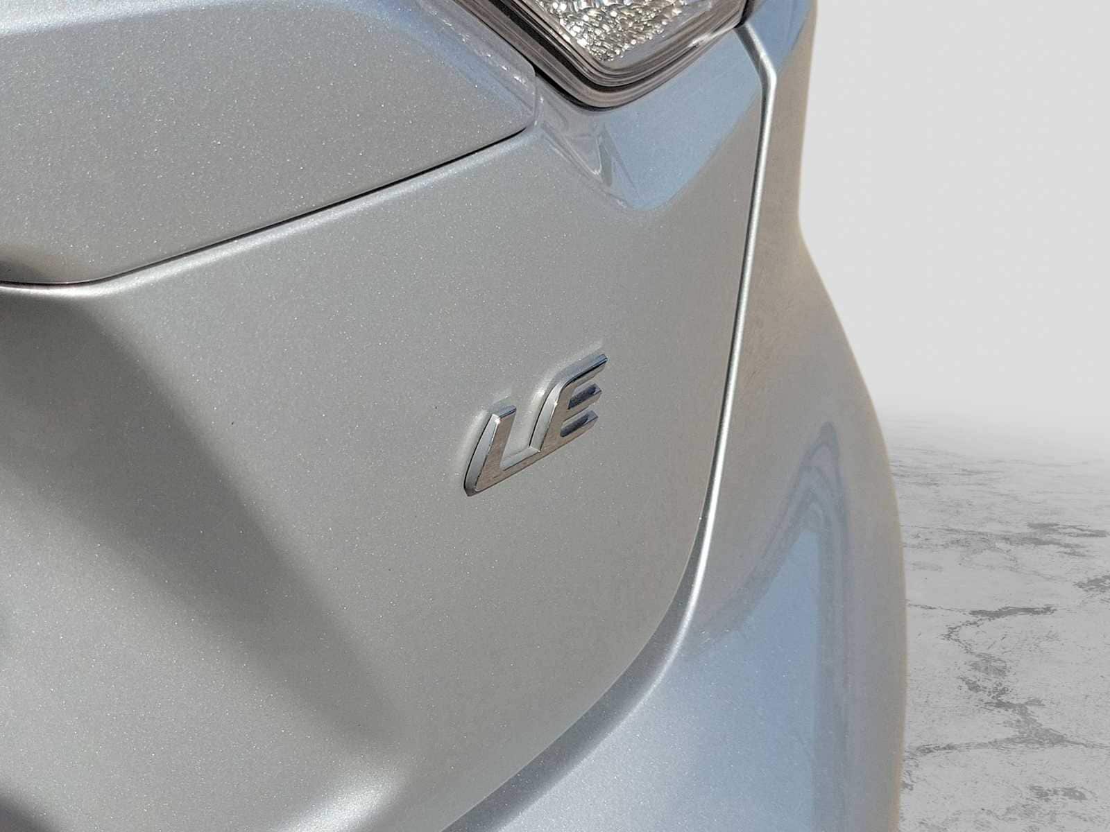 Thumbnail: 2024 Toyota Corolla - 11