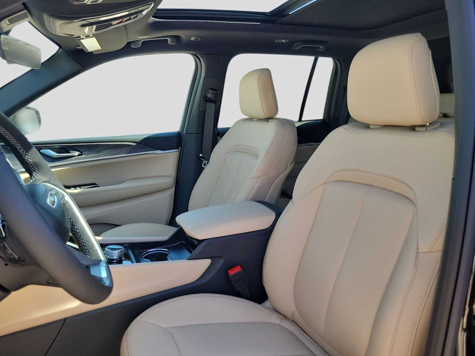 Thumbnail: 2025 Jeep Grand Cherokee - 11