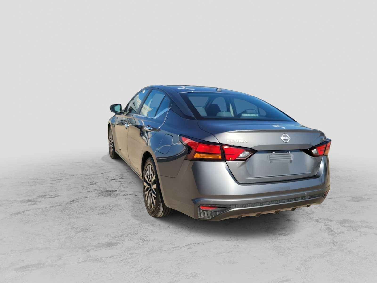 Thumbnail: 2024 Nissan Altima - 6