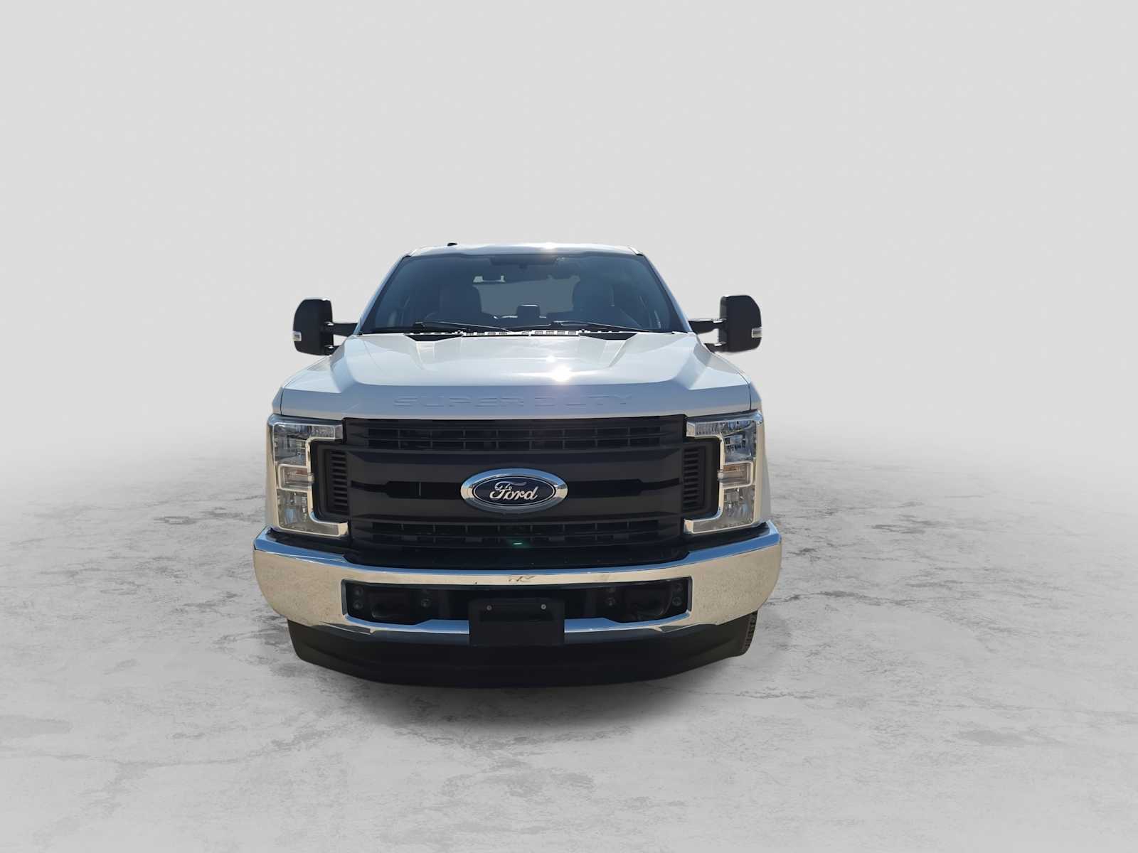 Thumbnail: 2018 Ford F-250 - 6