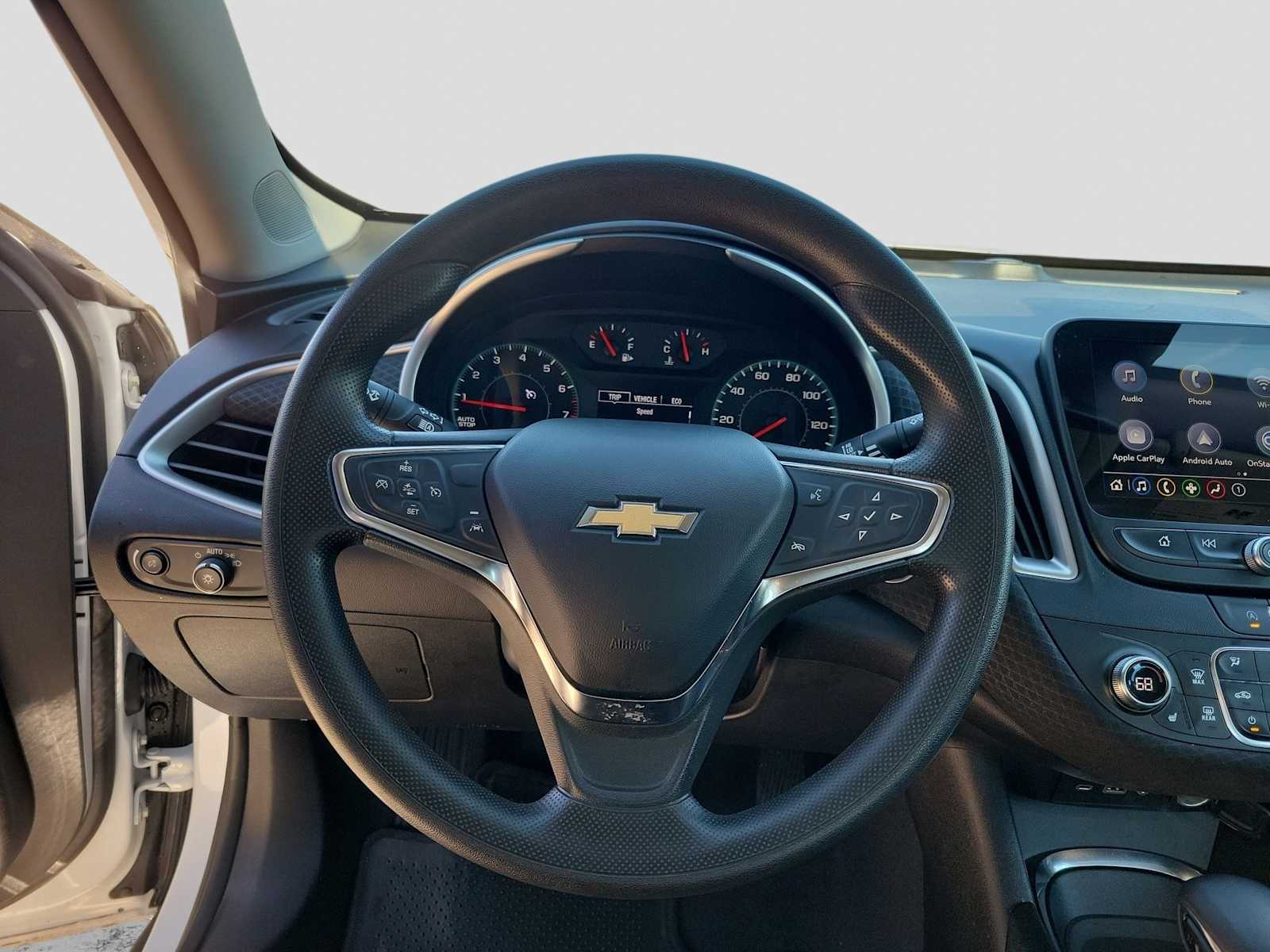 Thumbnail: 2024 Chevrolet Malibu - 19