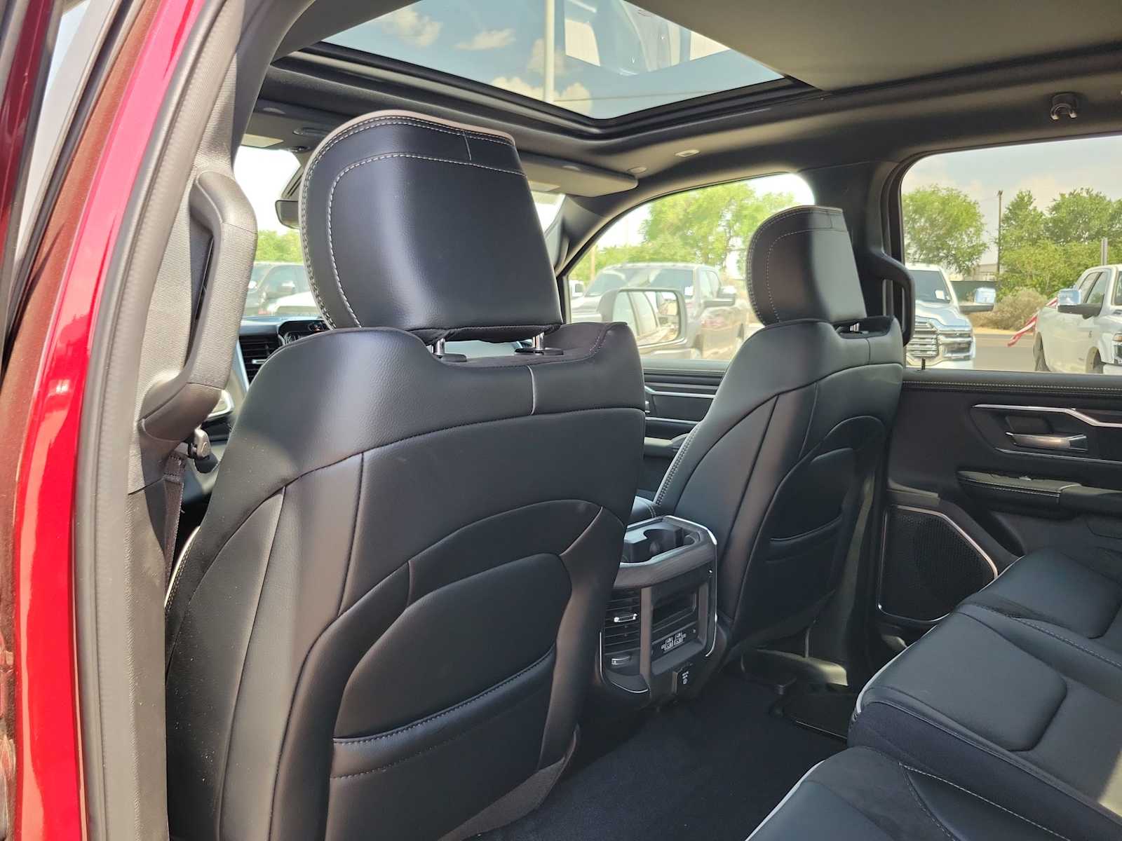 2025 RAM 1500 Laramie 12