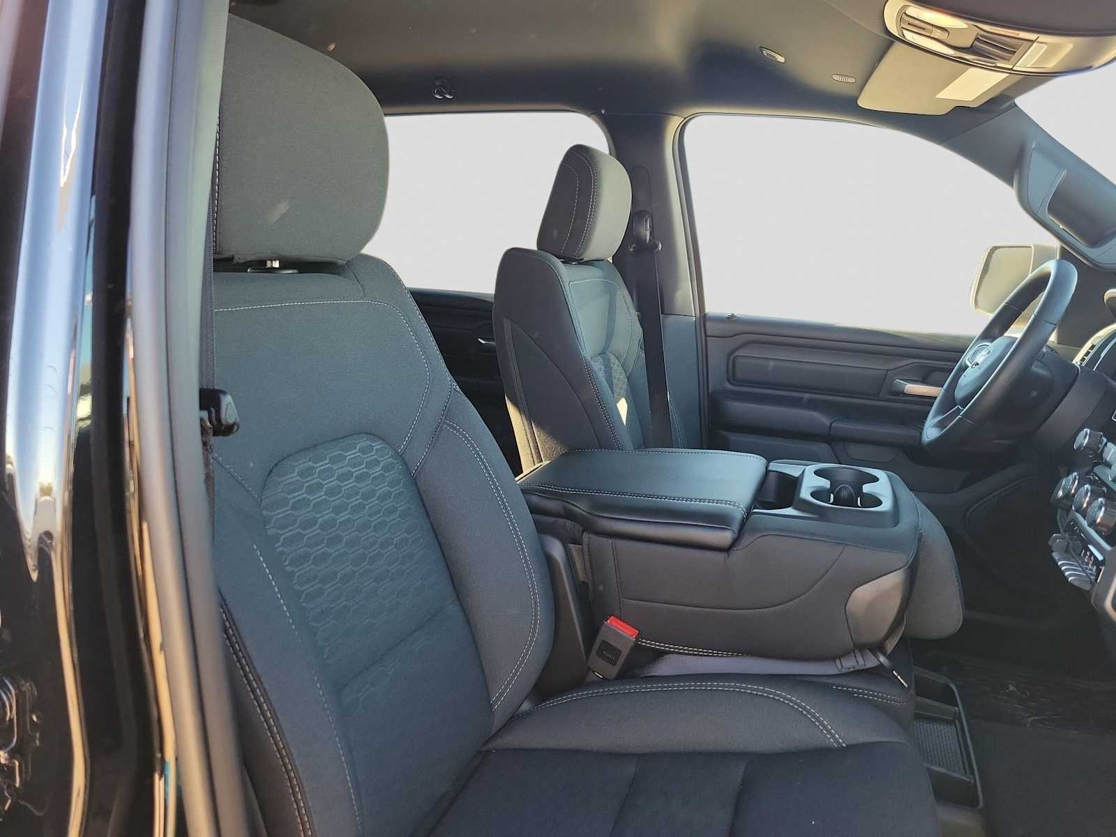 Thumbnail: 2026 RAM 1500 - 14