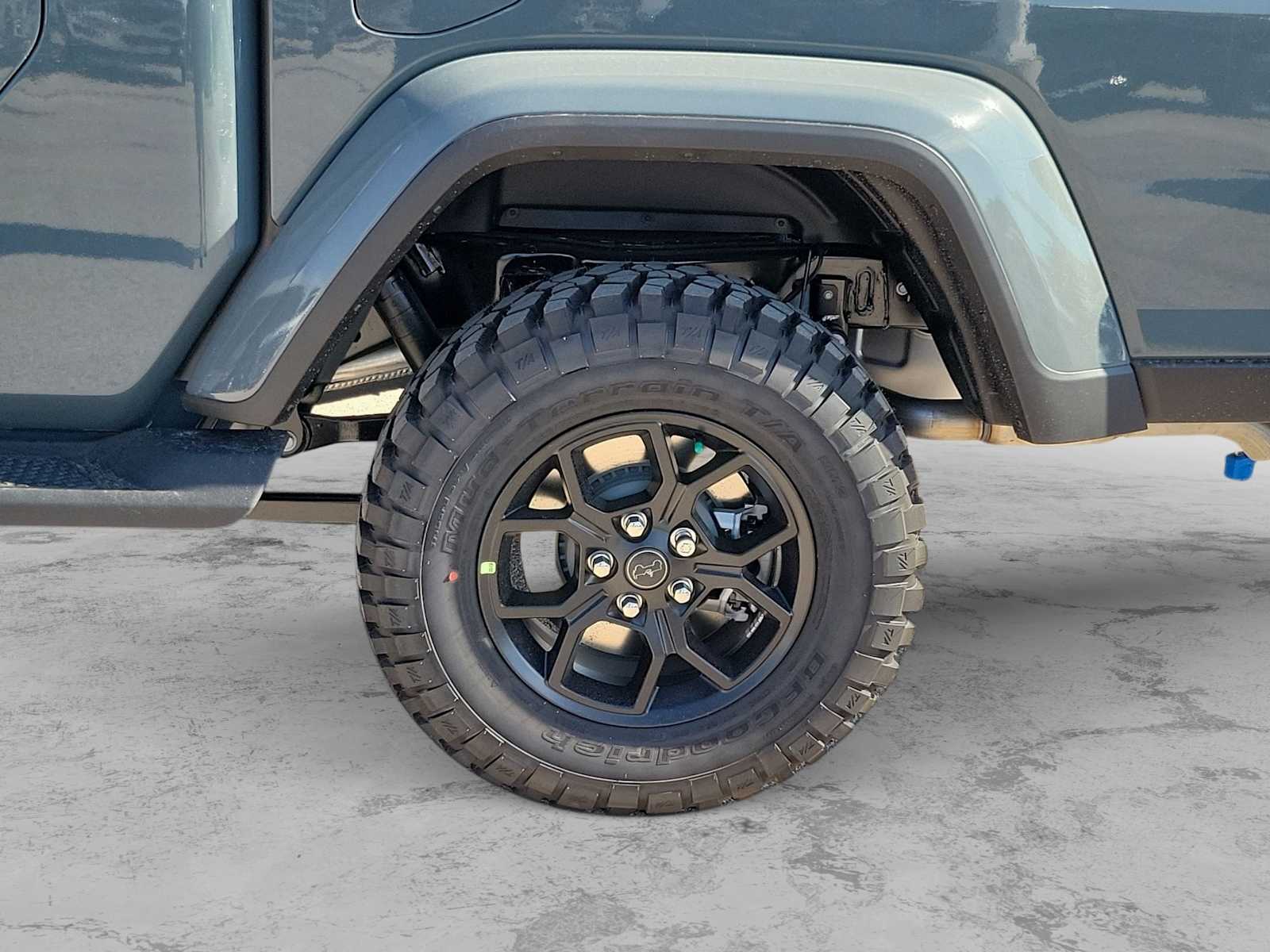 Thumbnail: 2025 Jeep Gladiator - 8