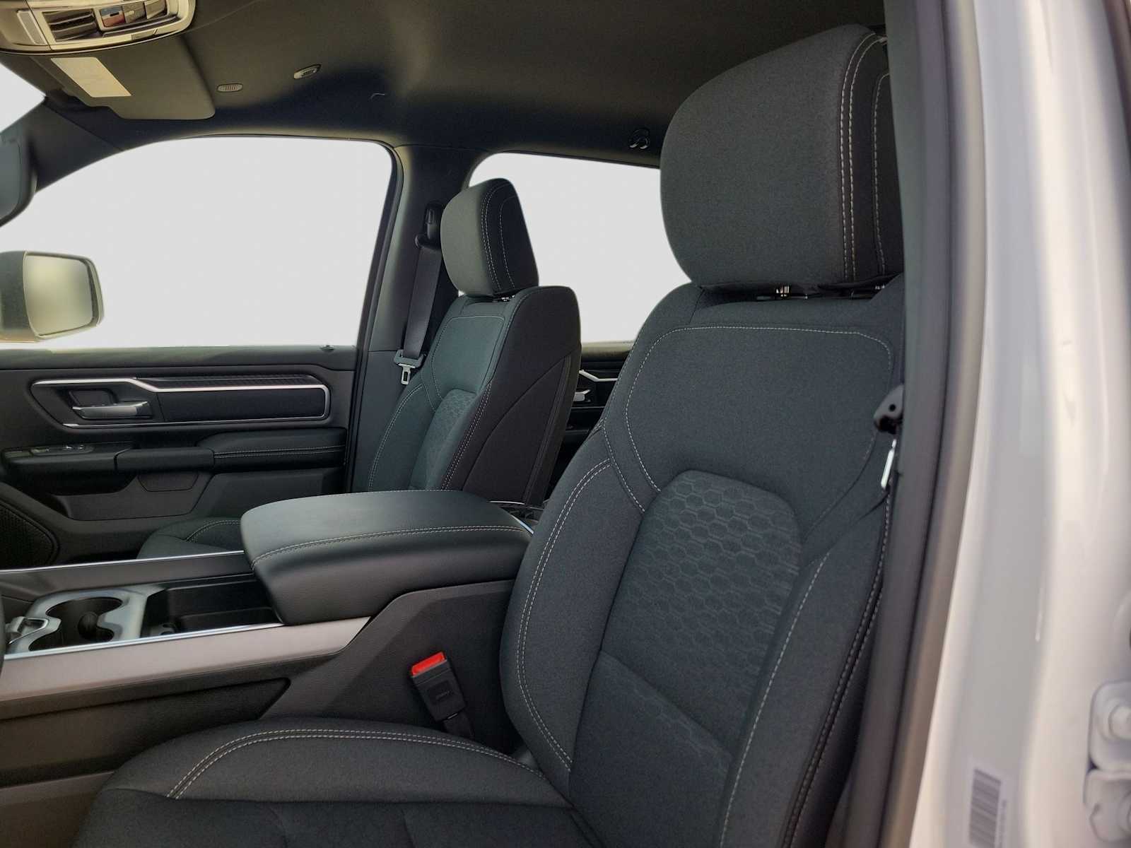 Thumbnail: 2026 RAM 1500 - 15