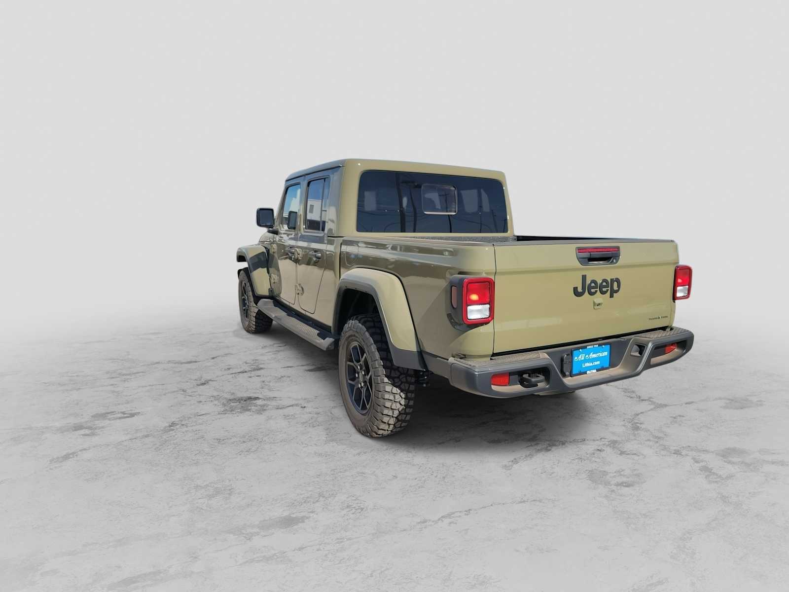 Thumbnail: 2026 Jeep Gladiator - 7