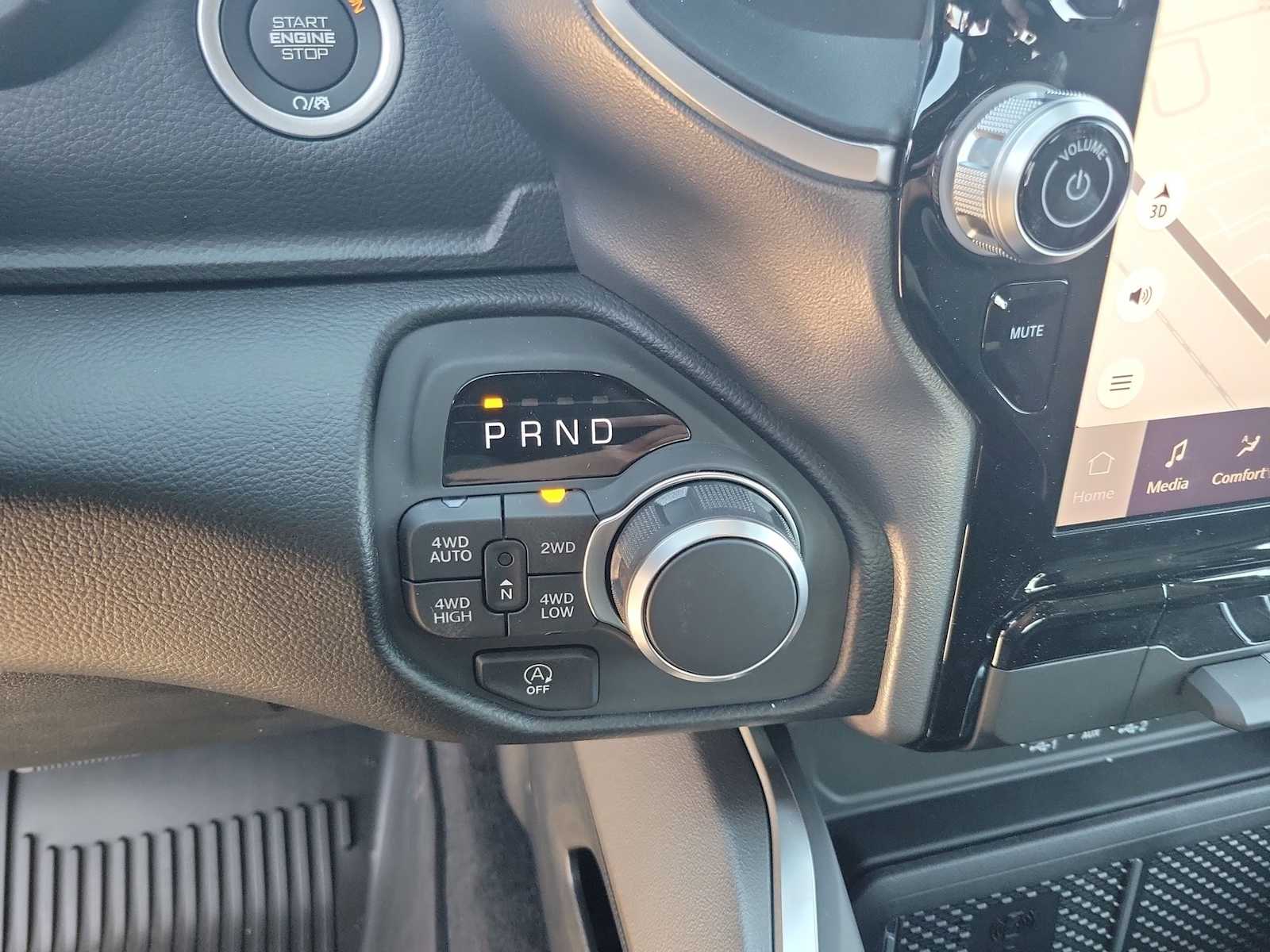 Thumbnail: 2026 RAM 1500 - 21