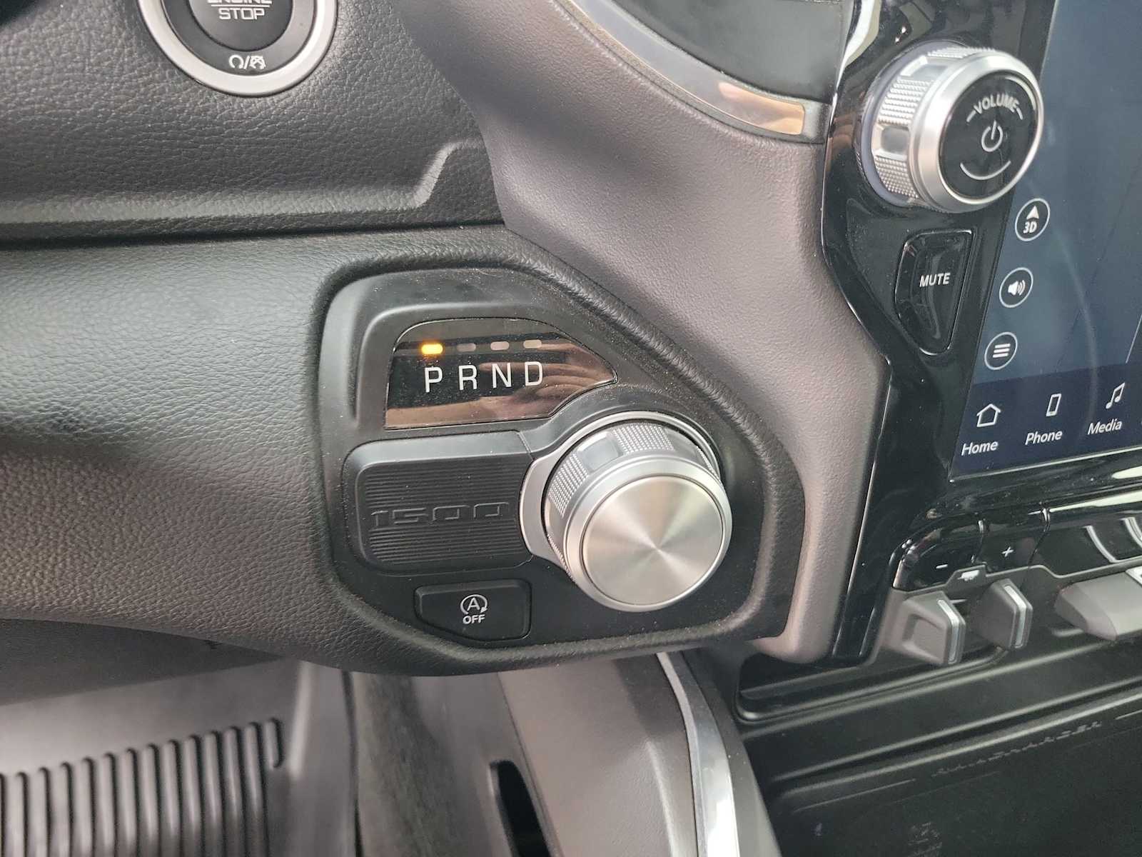 Thumbnail: 2023 RAM 1500 - 21