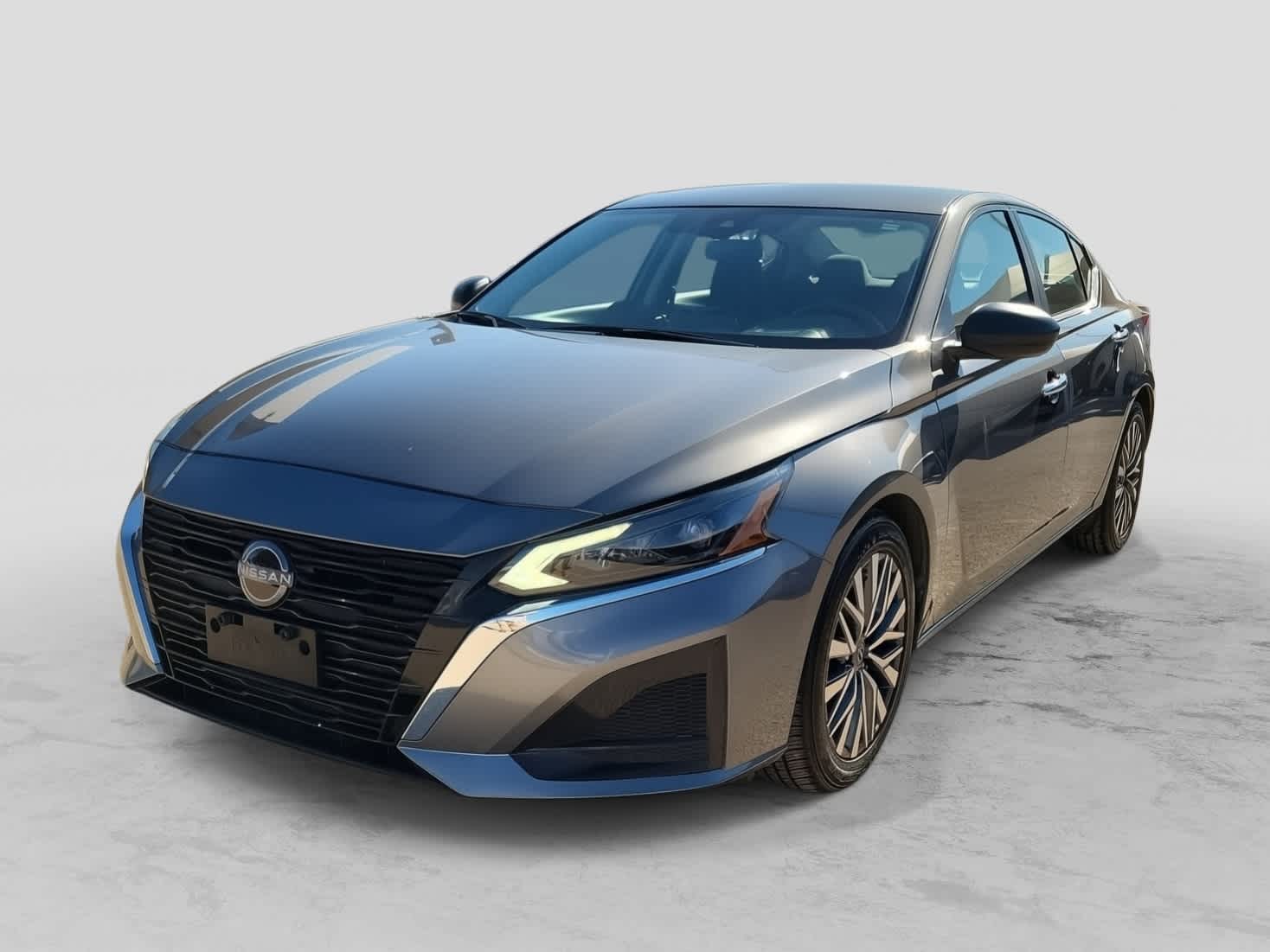 Thumbnail: 2024 Nissan Altima - 1