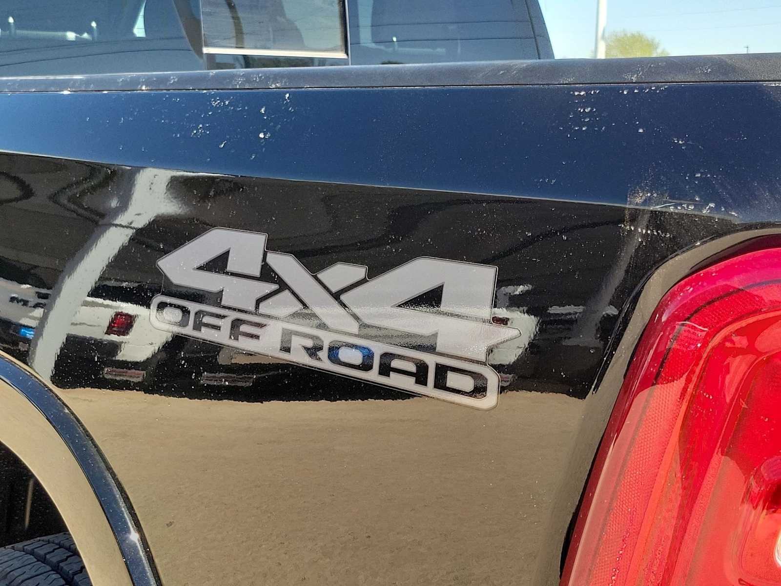 Thumbnail: 2026 RAM 1500 - 11