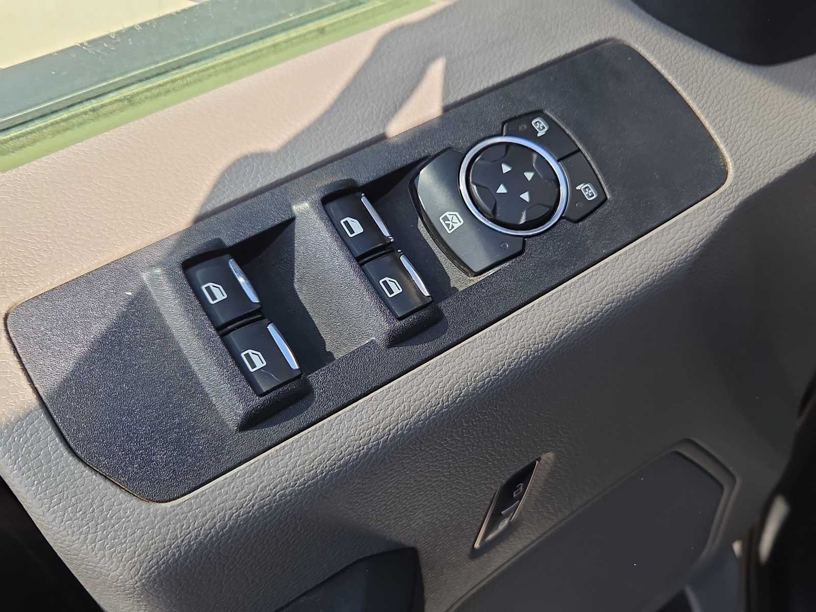 Thumbnail: 2018 Ford F-250 - 9