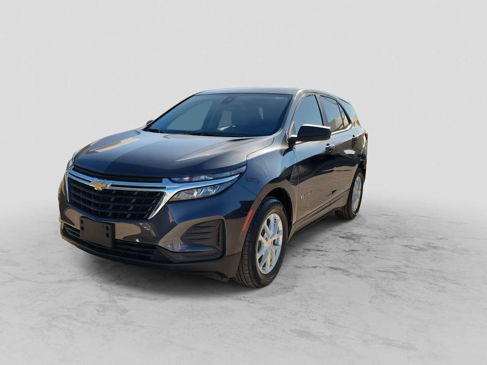 Thumbnail: 2022 Chevrolet Equinox - 4