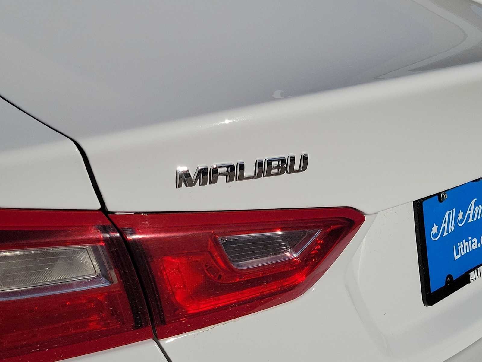 Thumbnail: 2023 Chevrolet Malibu - 11