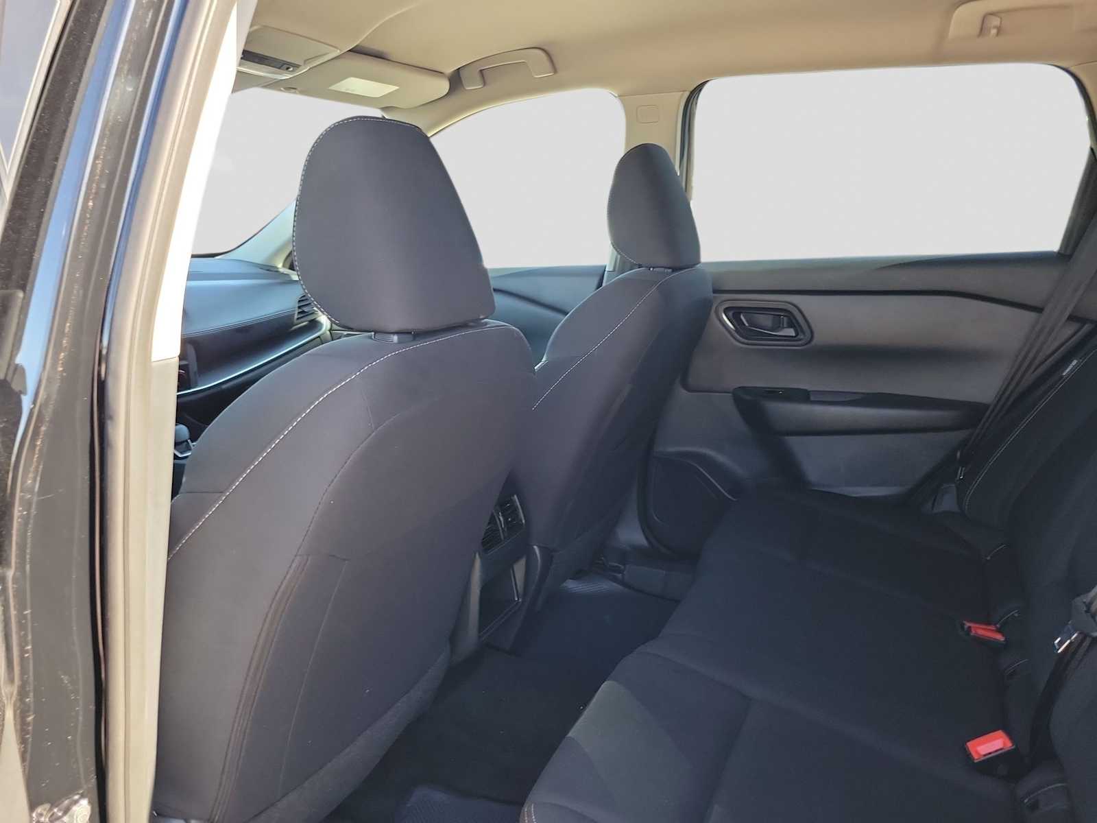 Thumbnail: 2024 Nissan Rogue - 8